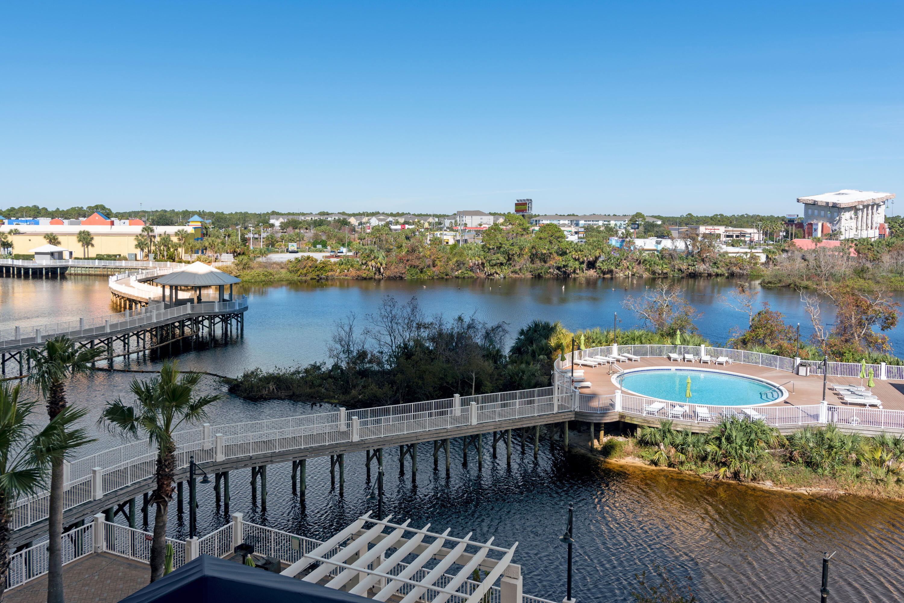 Laketown Wharf Phase II - Residential