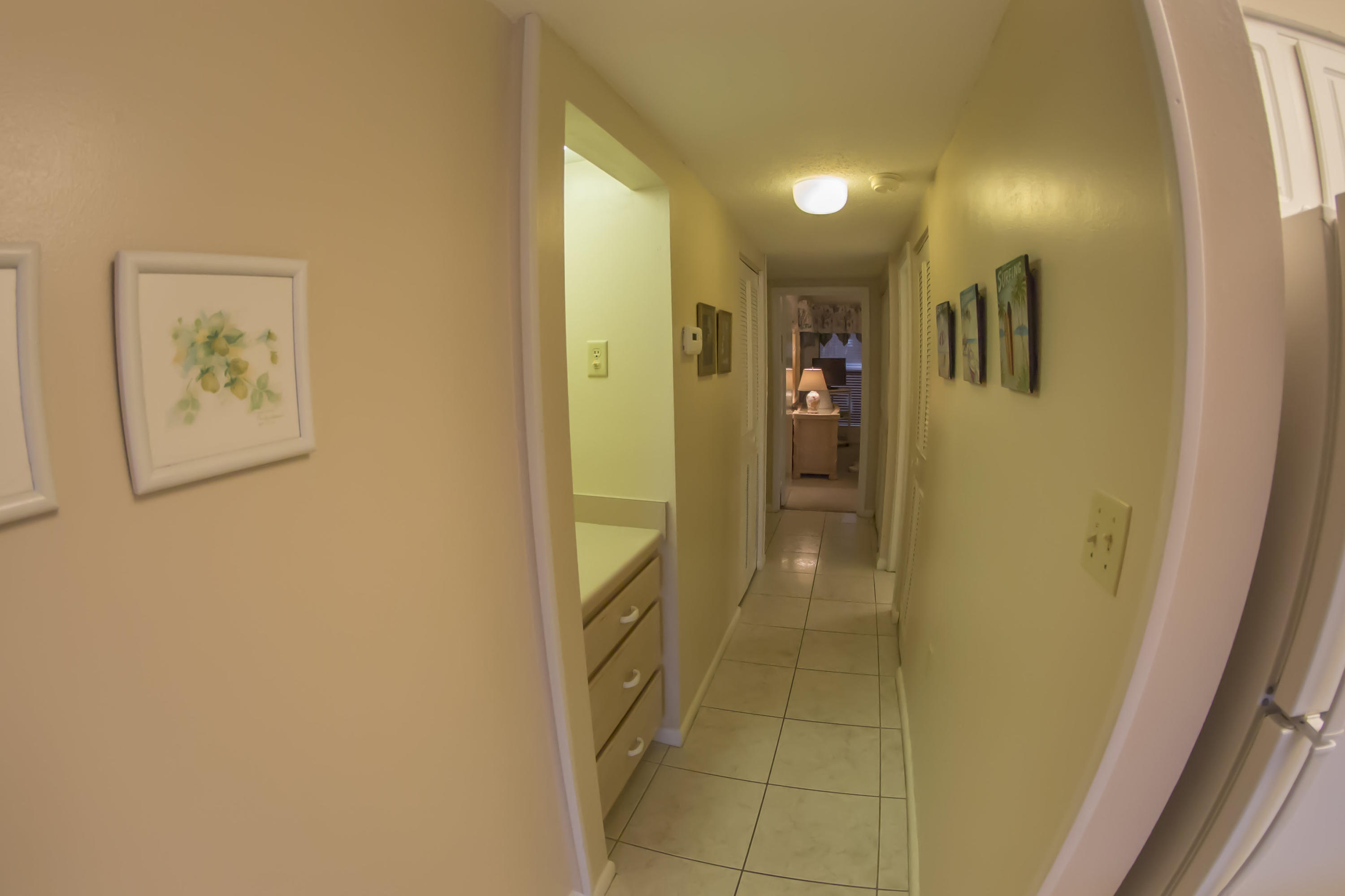 Jetty East Condominium - Residential