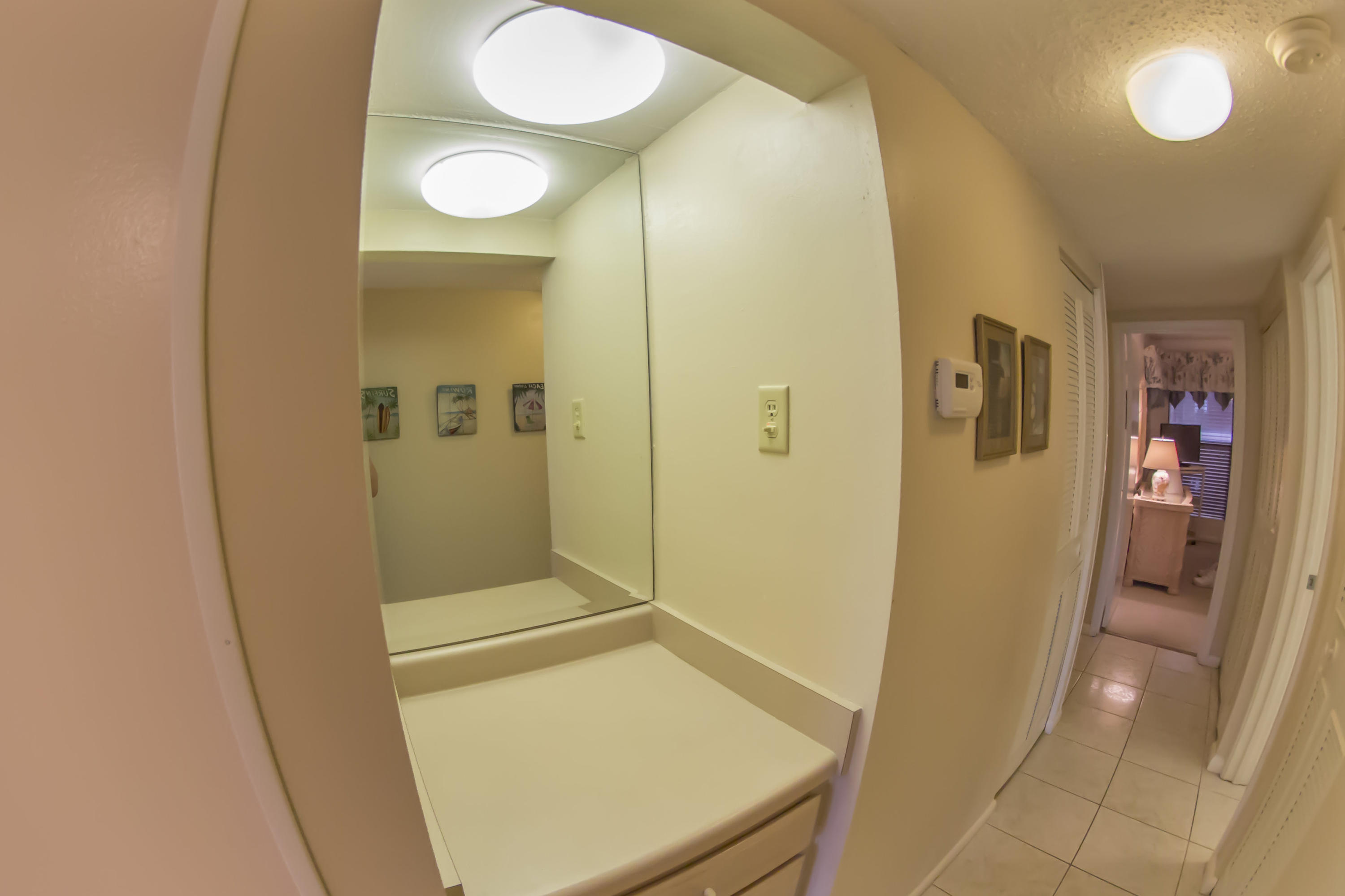 Jetty East Condominium - Residential