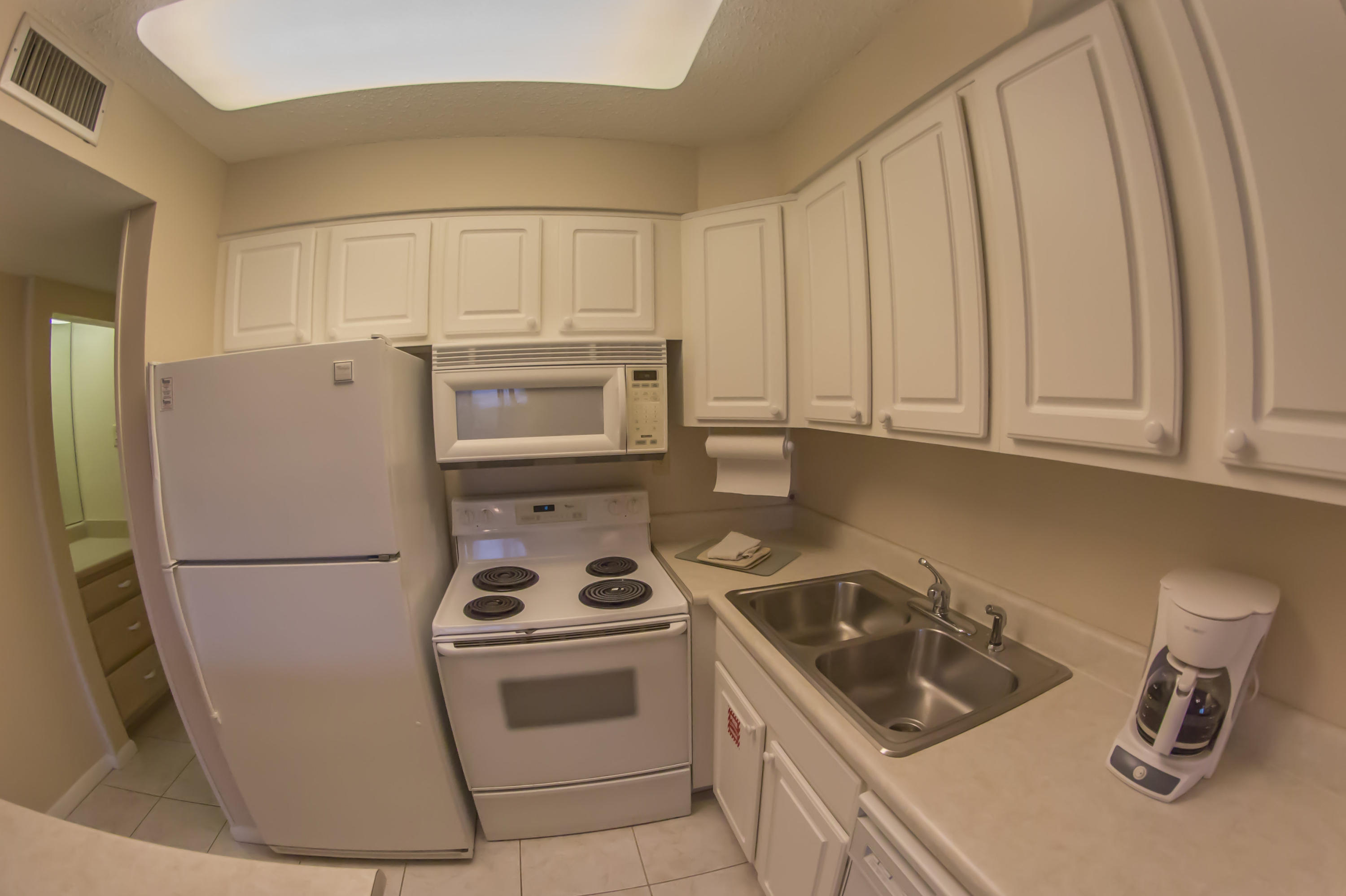 Jetty East Condominium - Residential