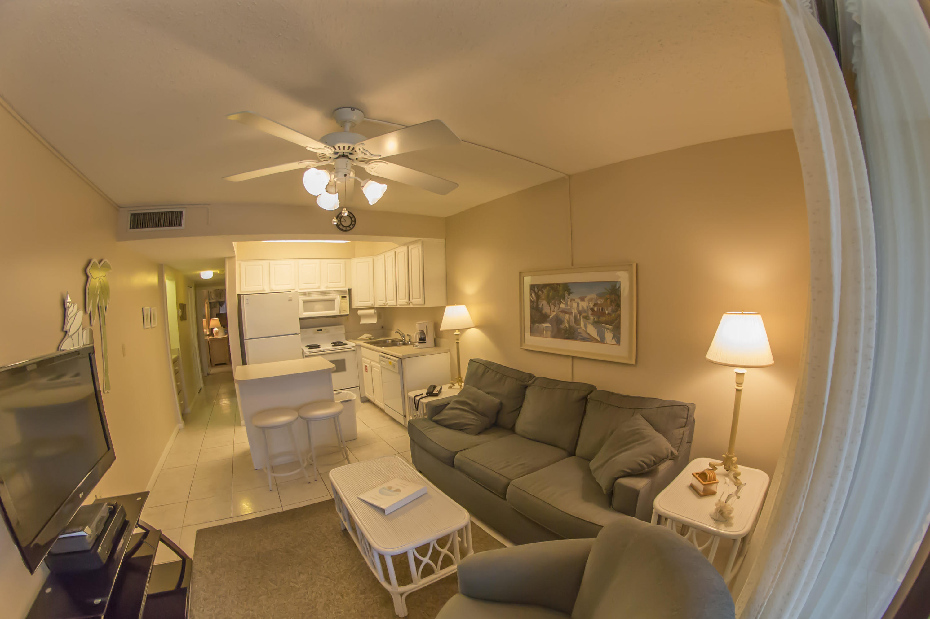 Jetty East Condominium - Residential