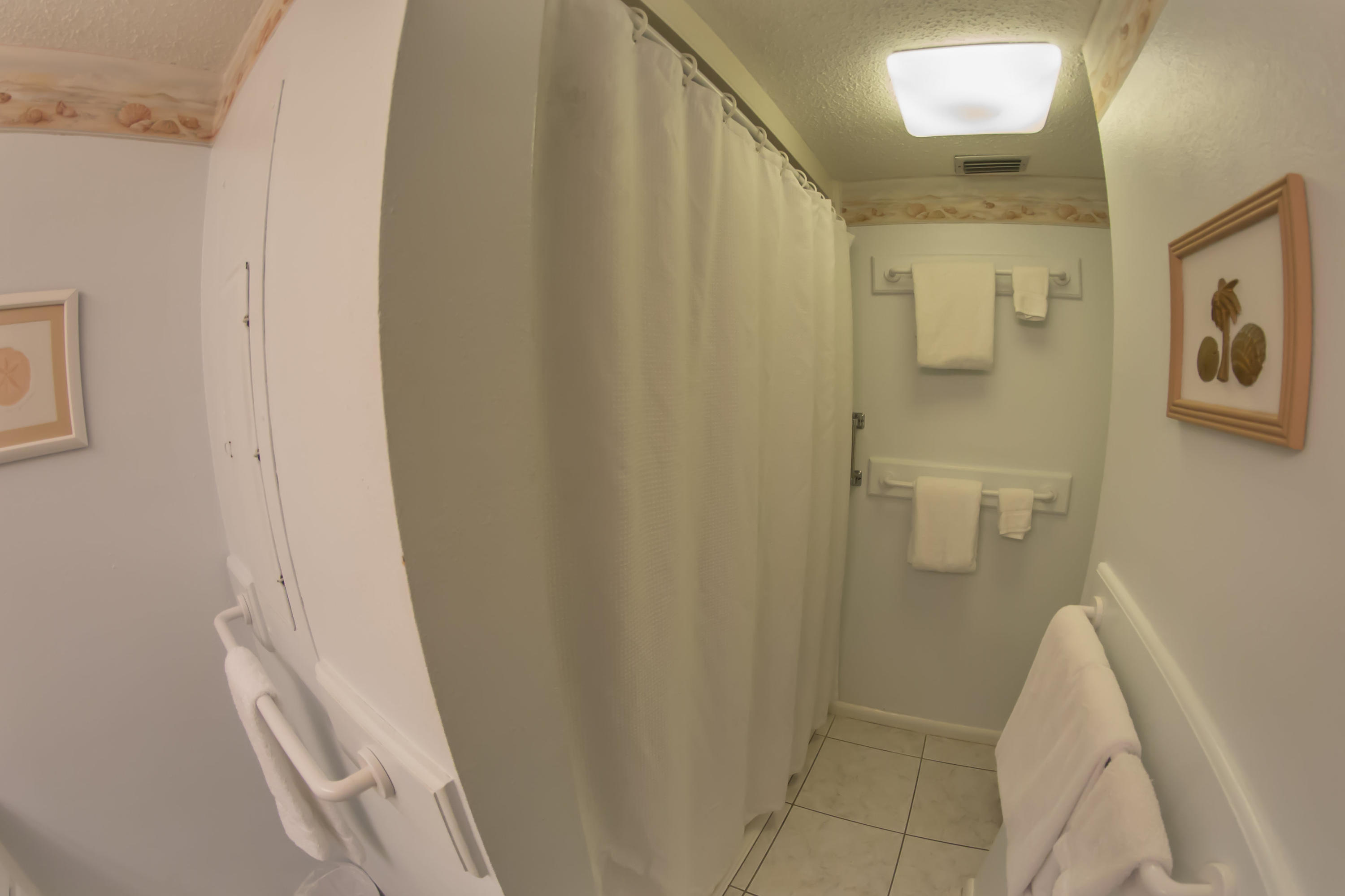 Jetty East Condominium - Residential