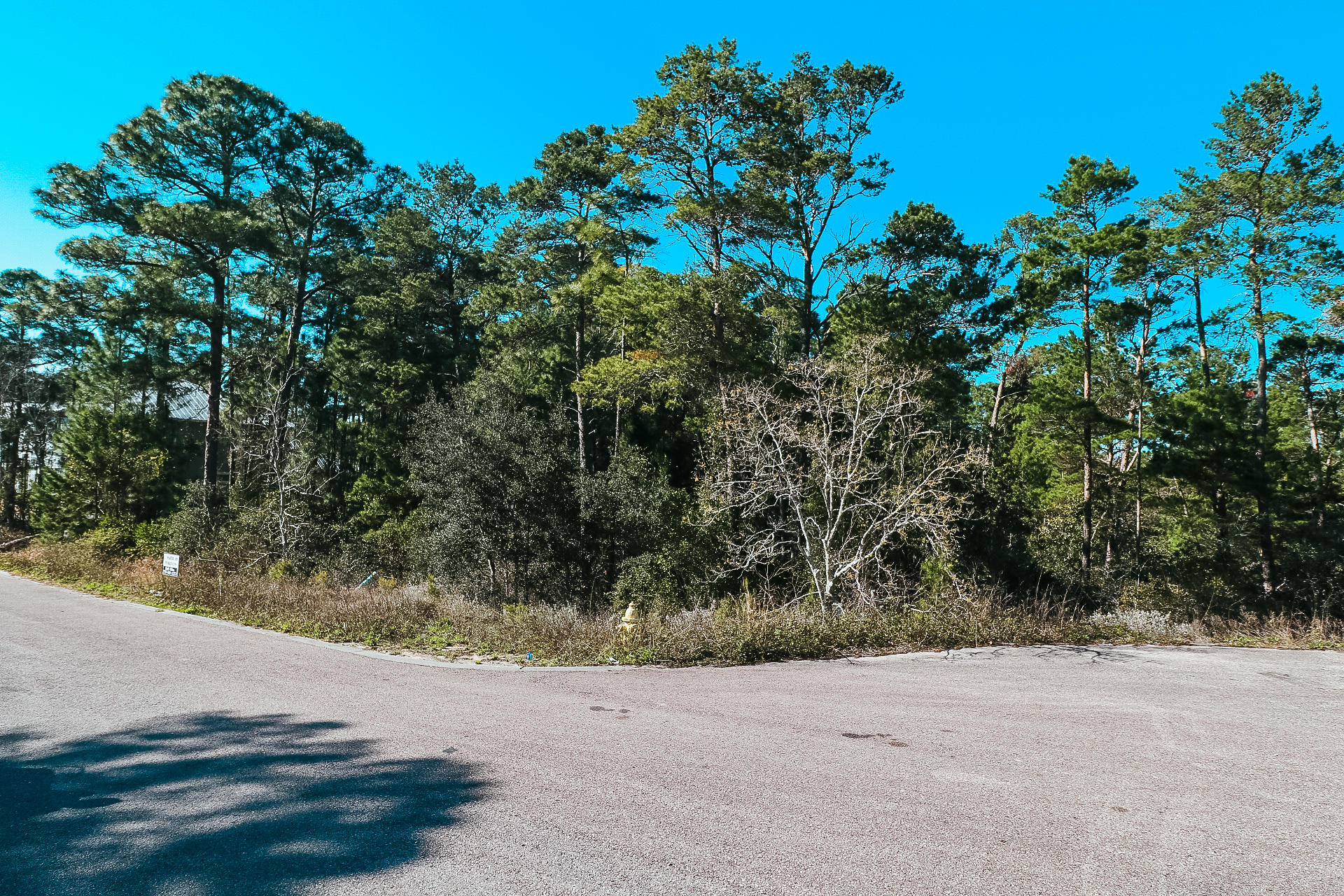 HIDDEN HIGHLANDS - Land