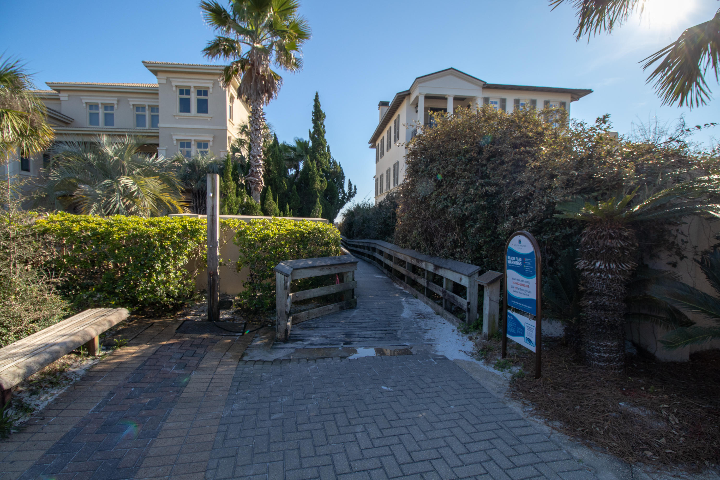 HIDDEN HIGHLANDS - Land