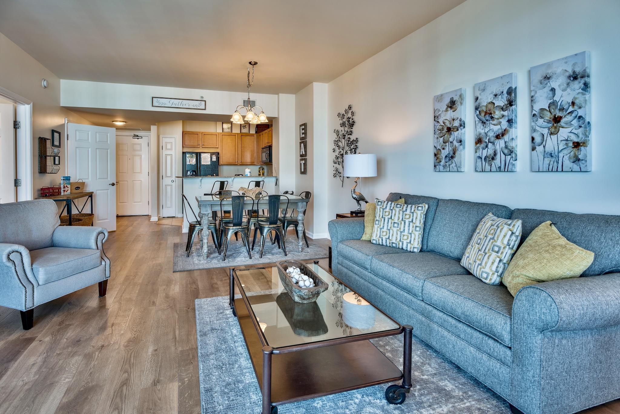 THE PALMS OF DESTIN - Residential