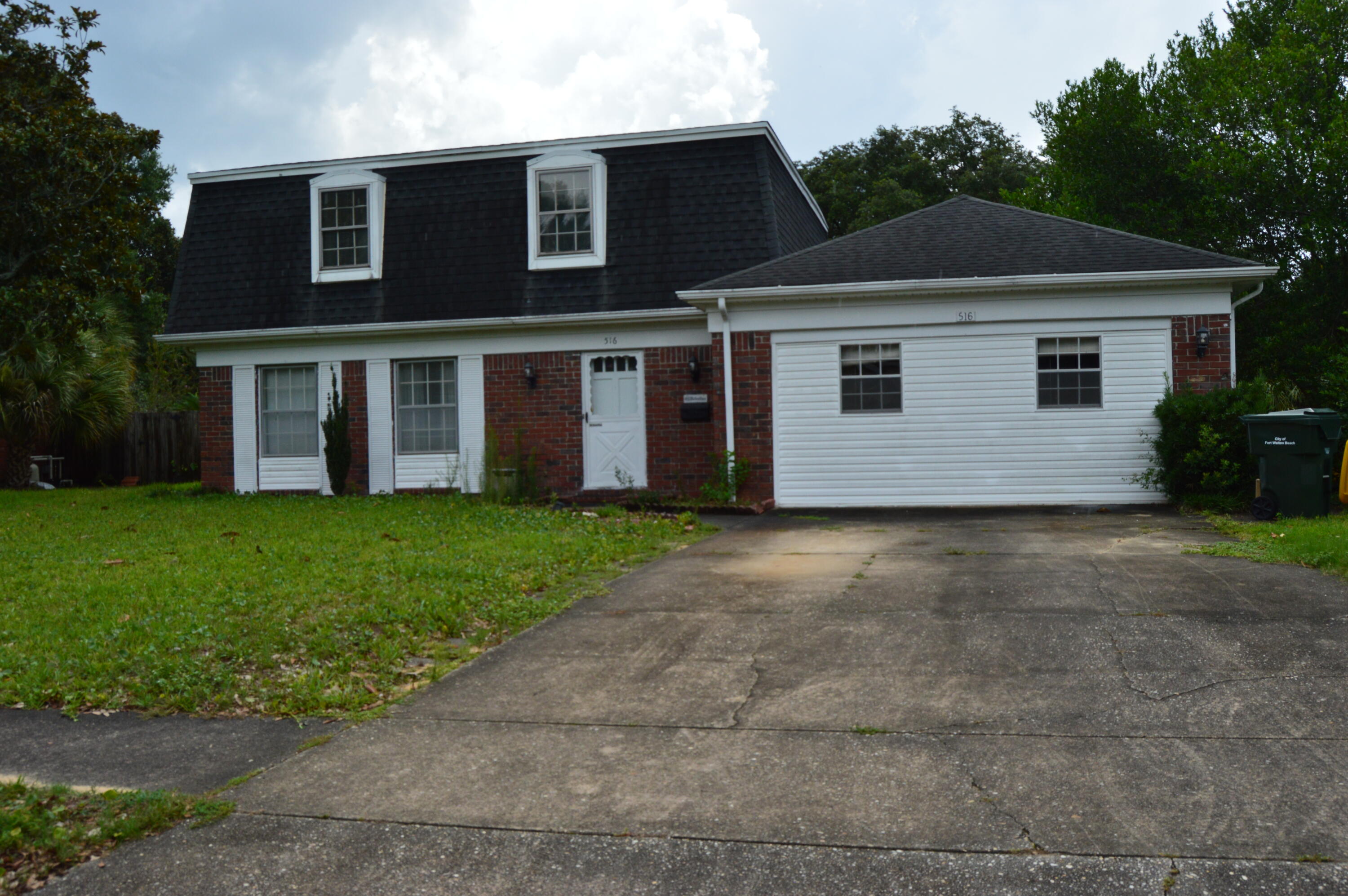 CHELSEA WOODS - Residential