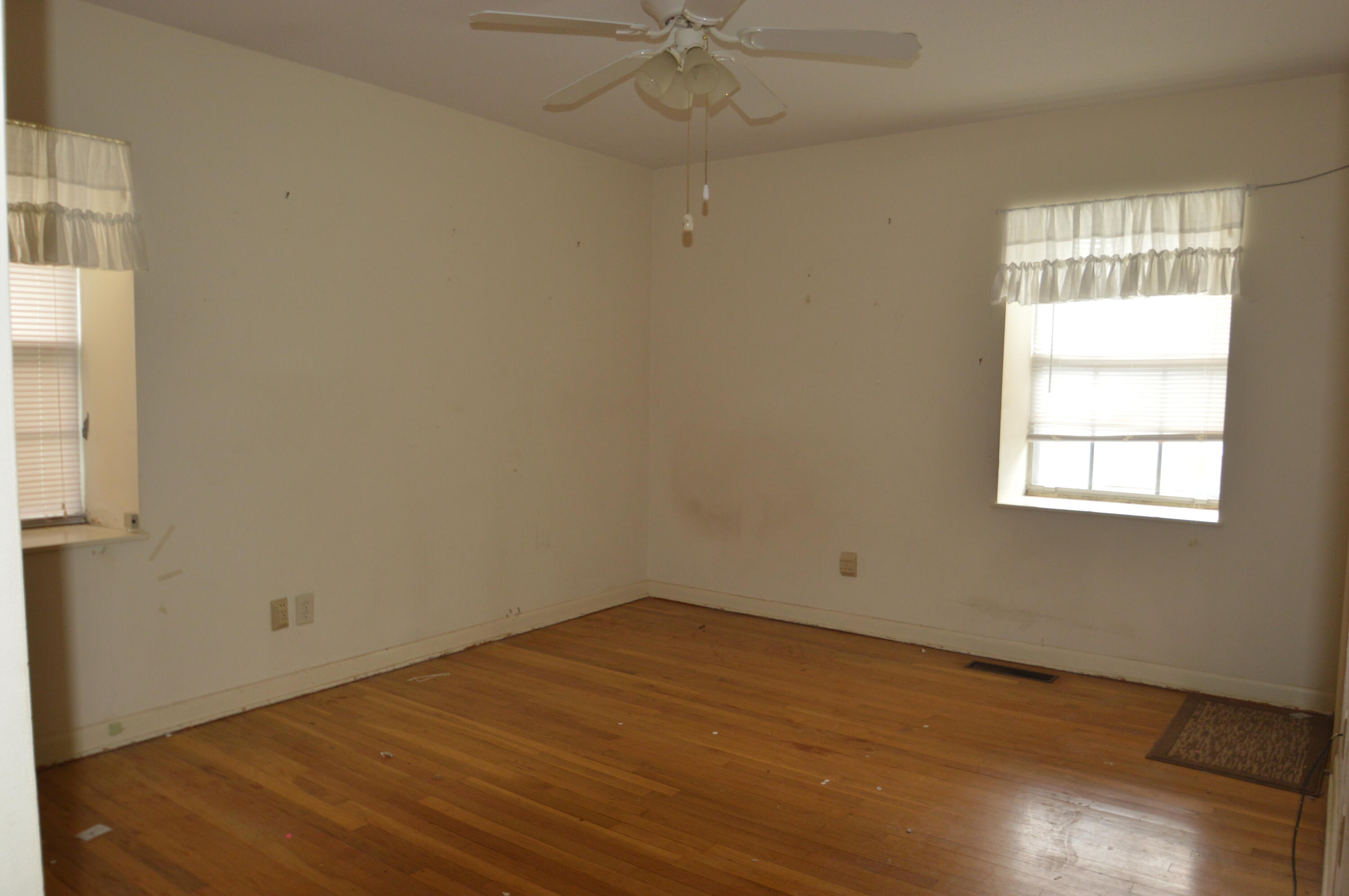 CHELSEA WOODS - Residential