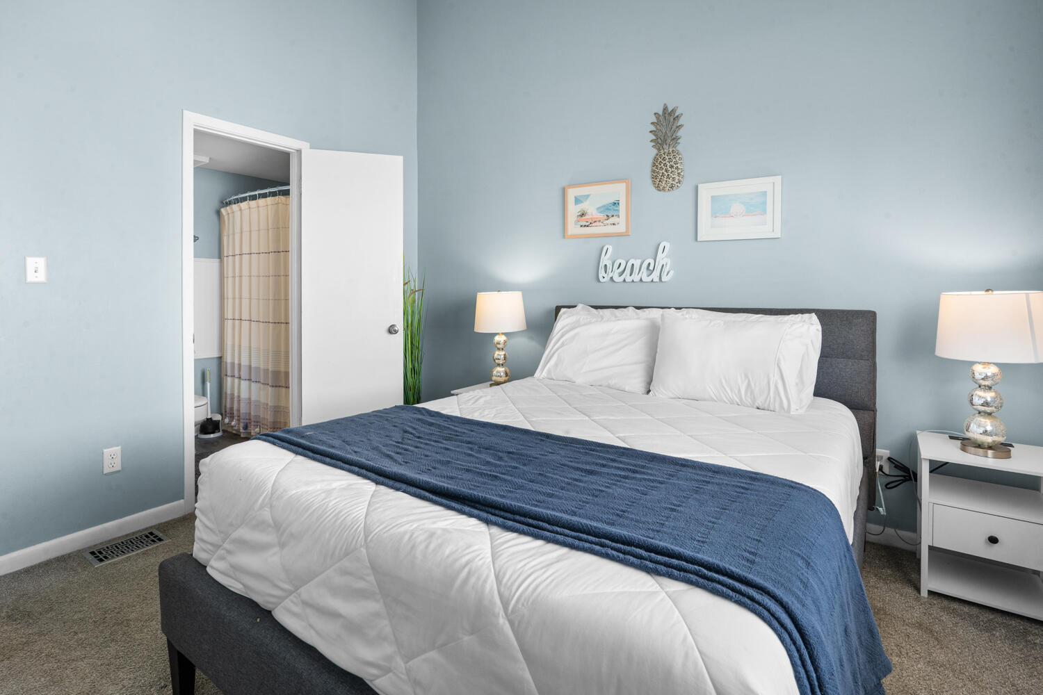 COMMODORES LANDING - Residential