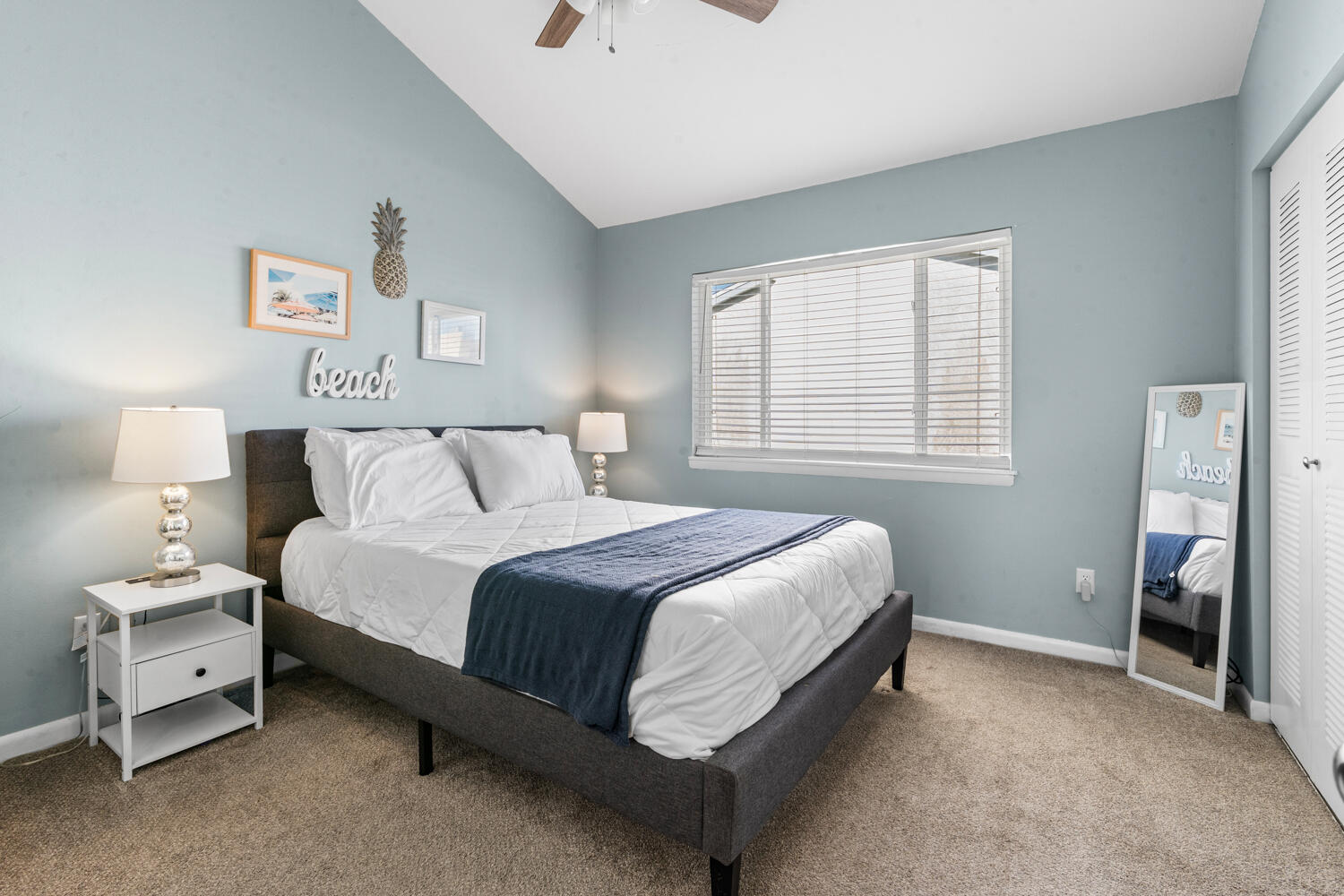 COMMODORES LANDING - Residential