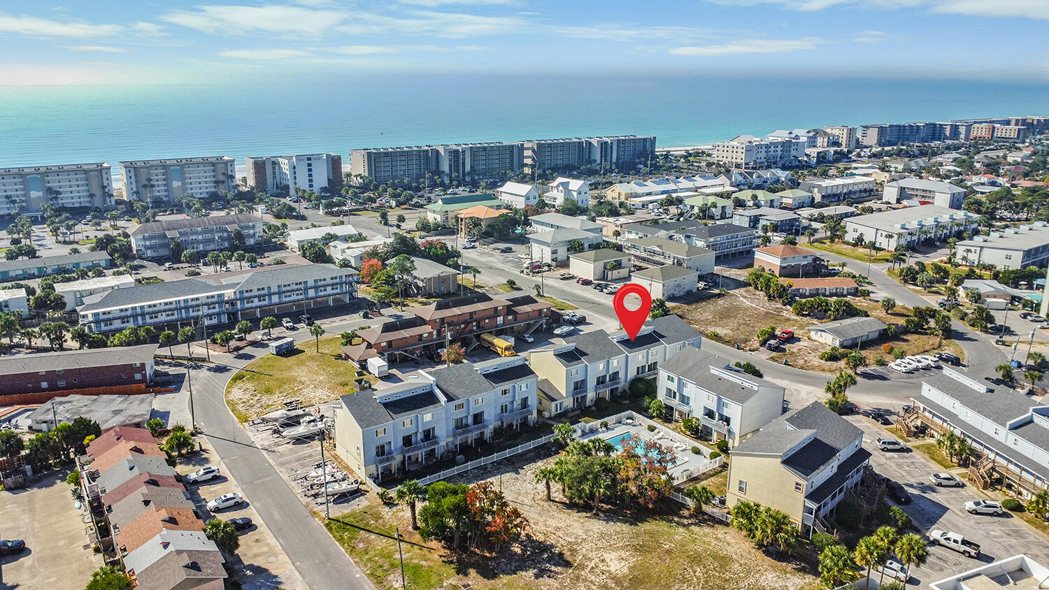 COMMODORES LANDING - Residential