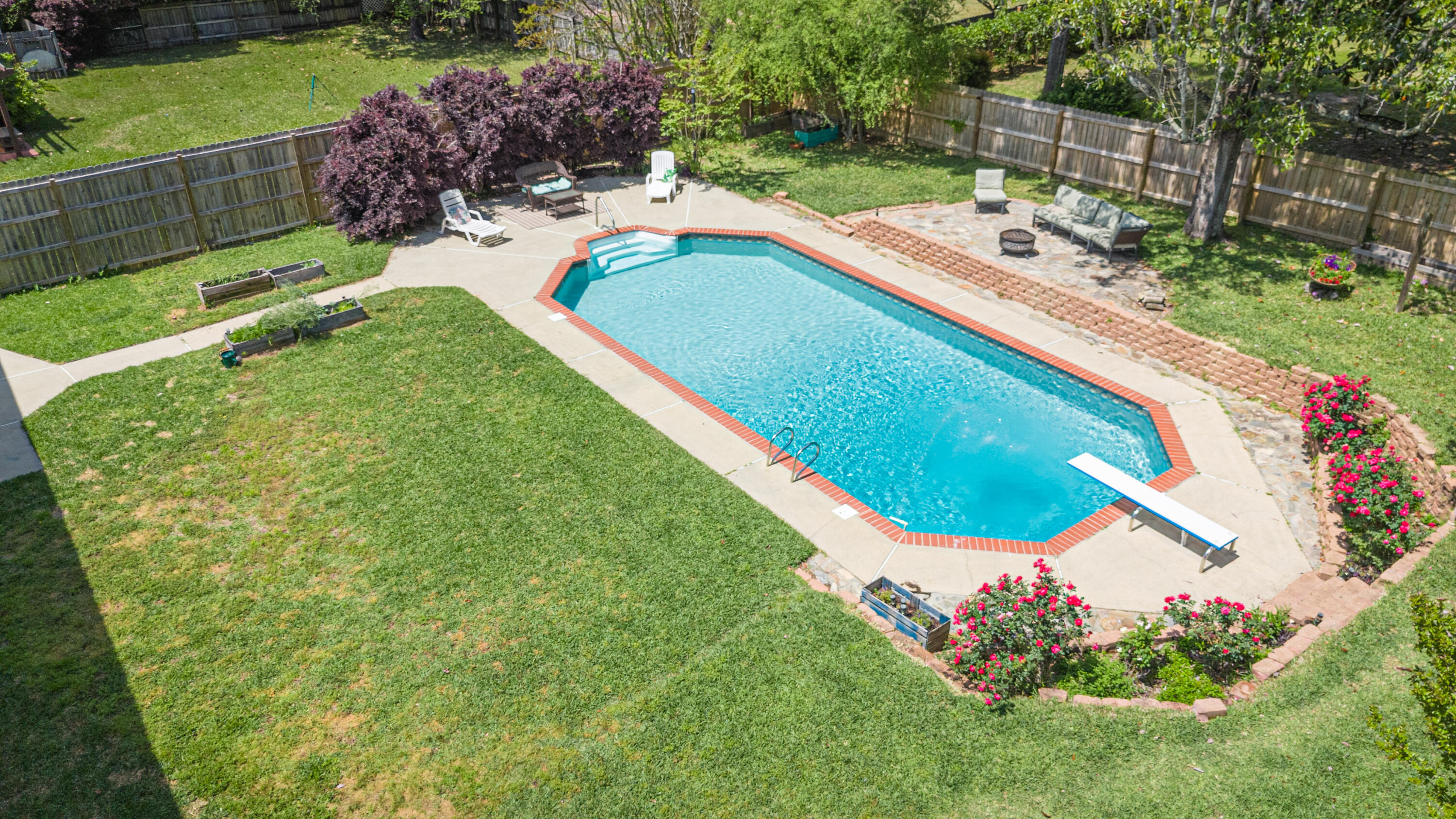 THOUSAND OAKS - Residential