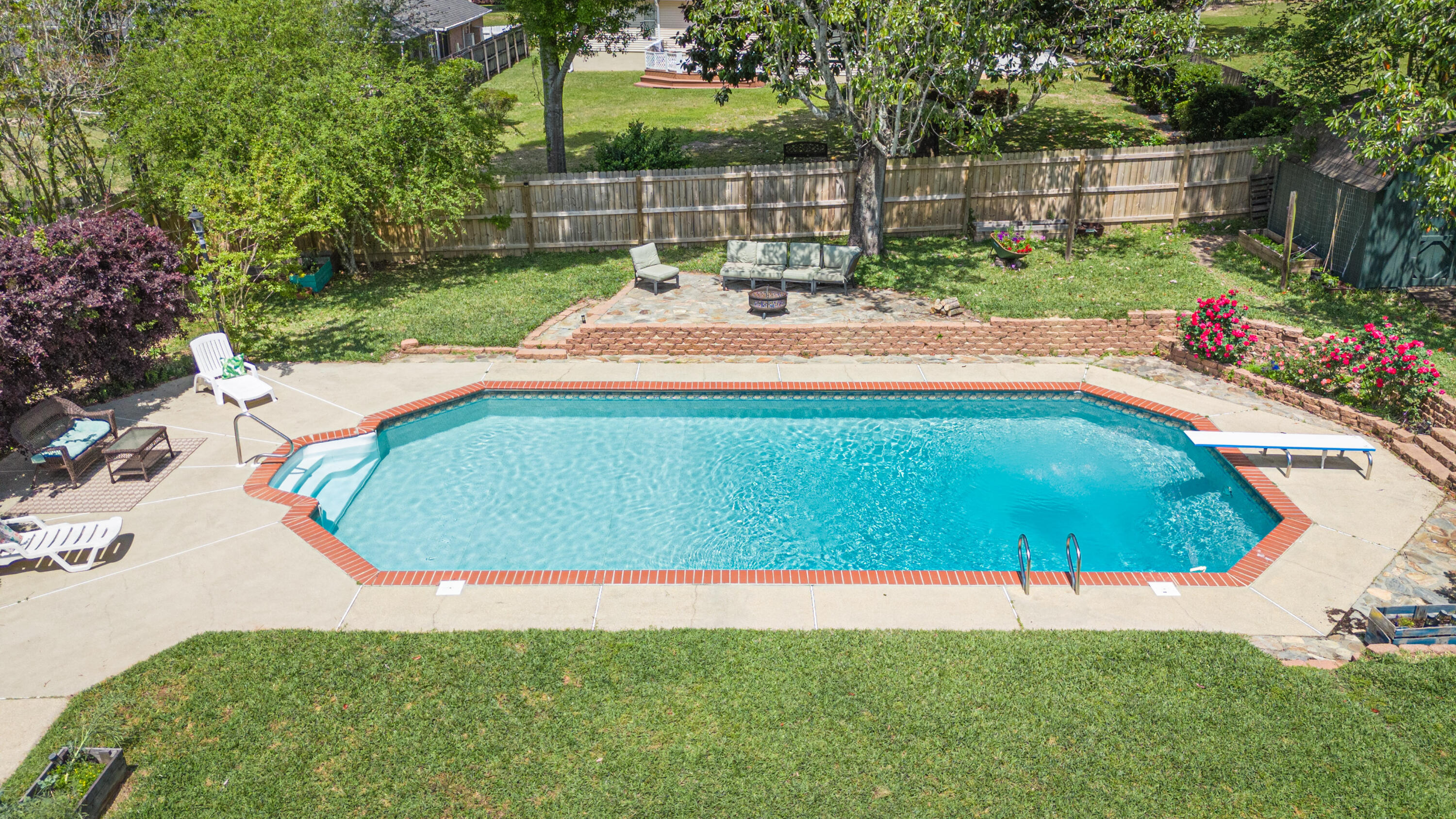 THOUSAND OAKS - Residential