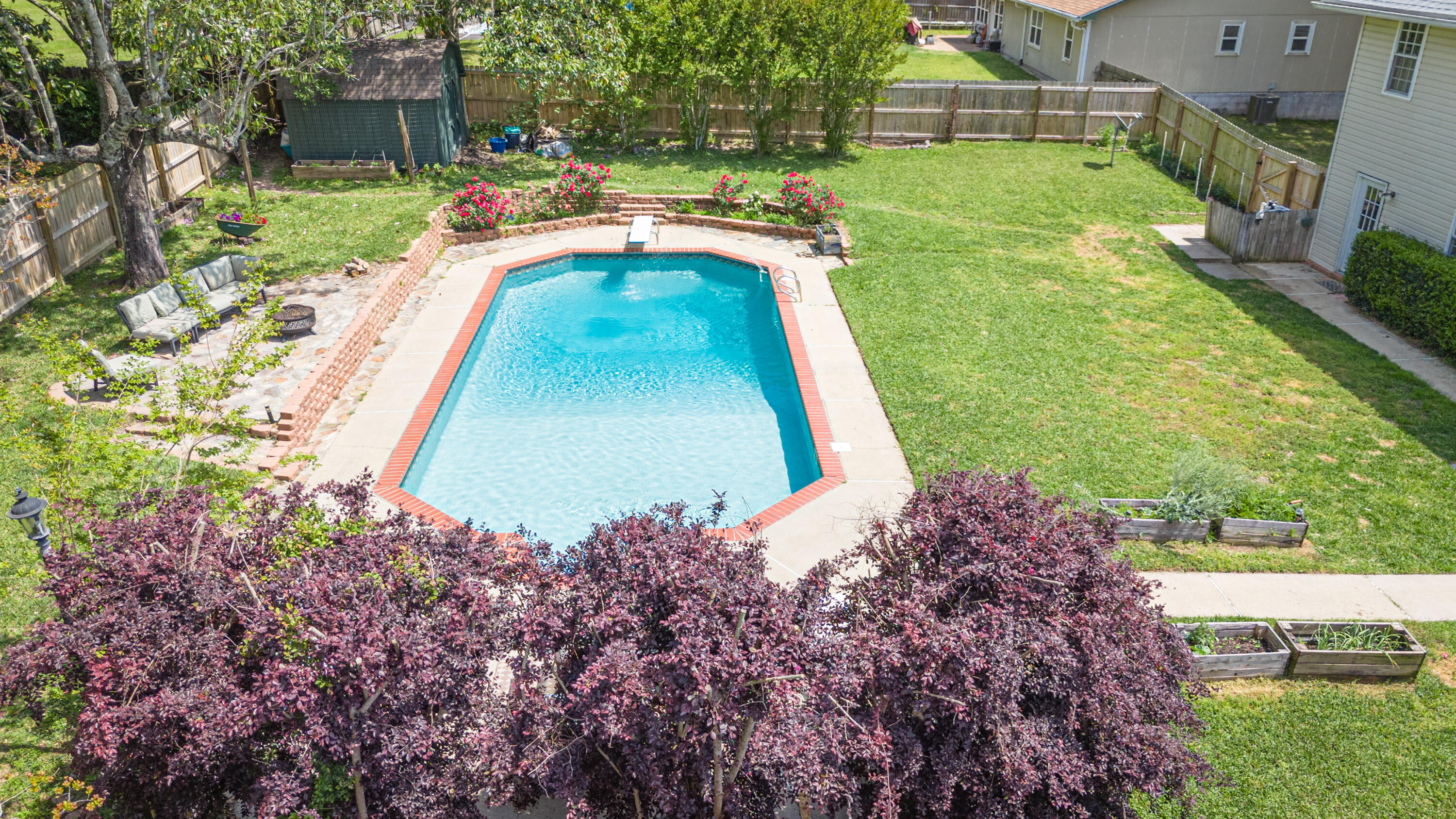 THOUSAND OAKS - Residential