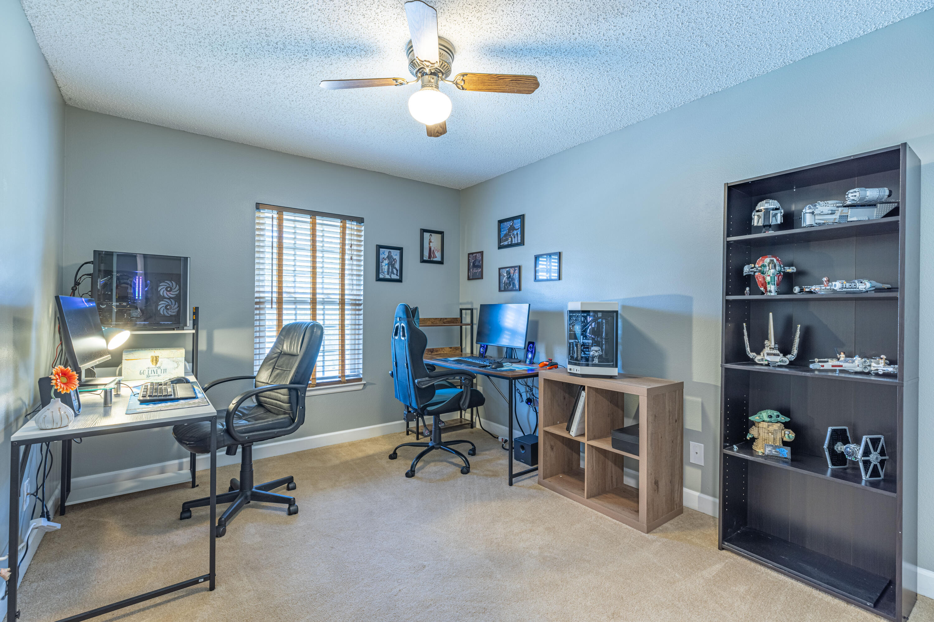 THOUSAND OAKS - Residential