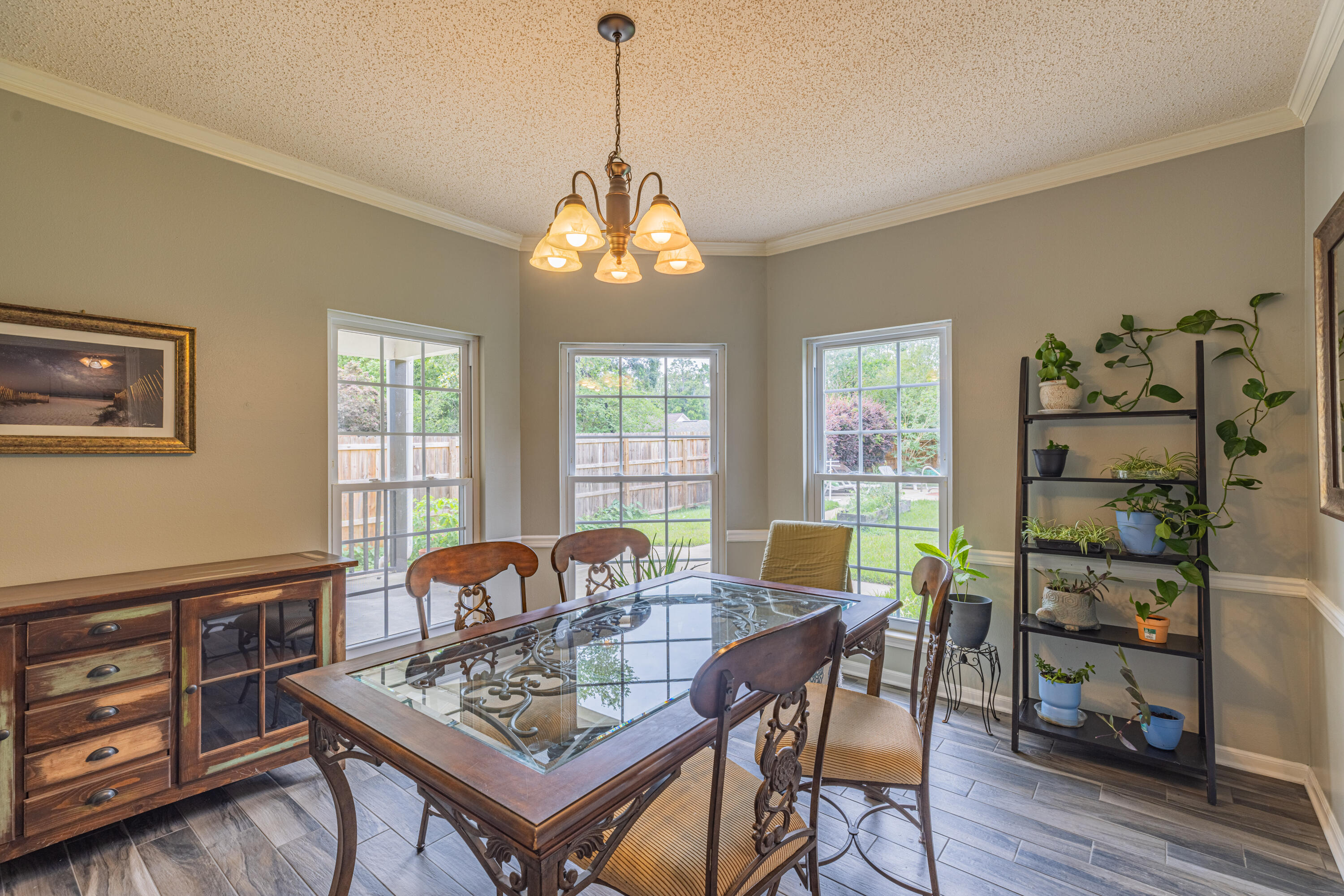 THOUSAND OAKS - Residential