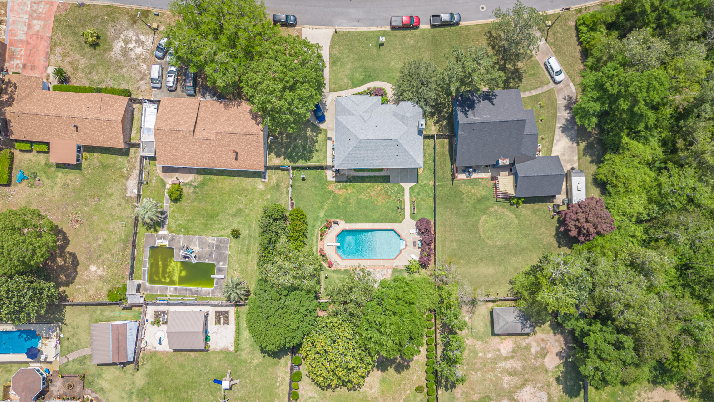 THOUSAND OAKS - Residential