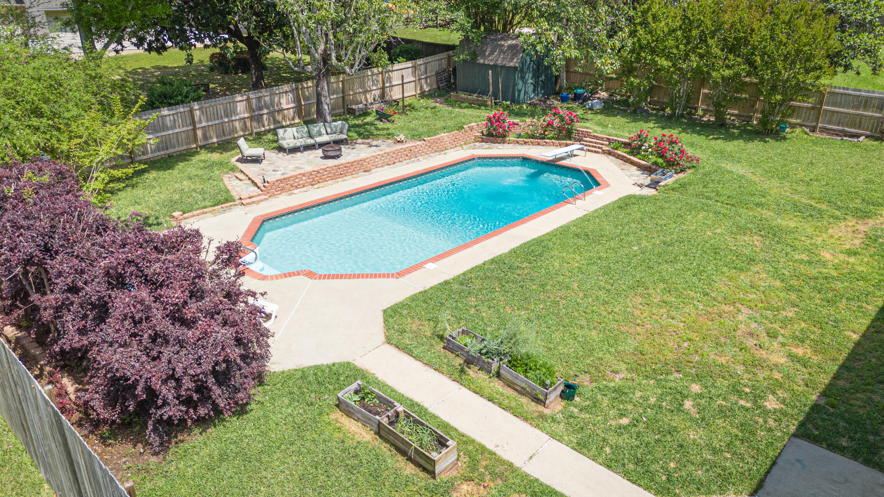 THOUSAND OAKS - Residential