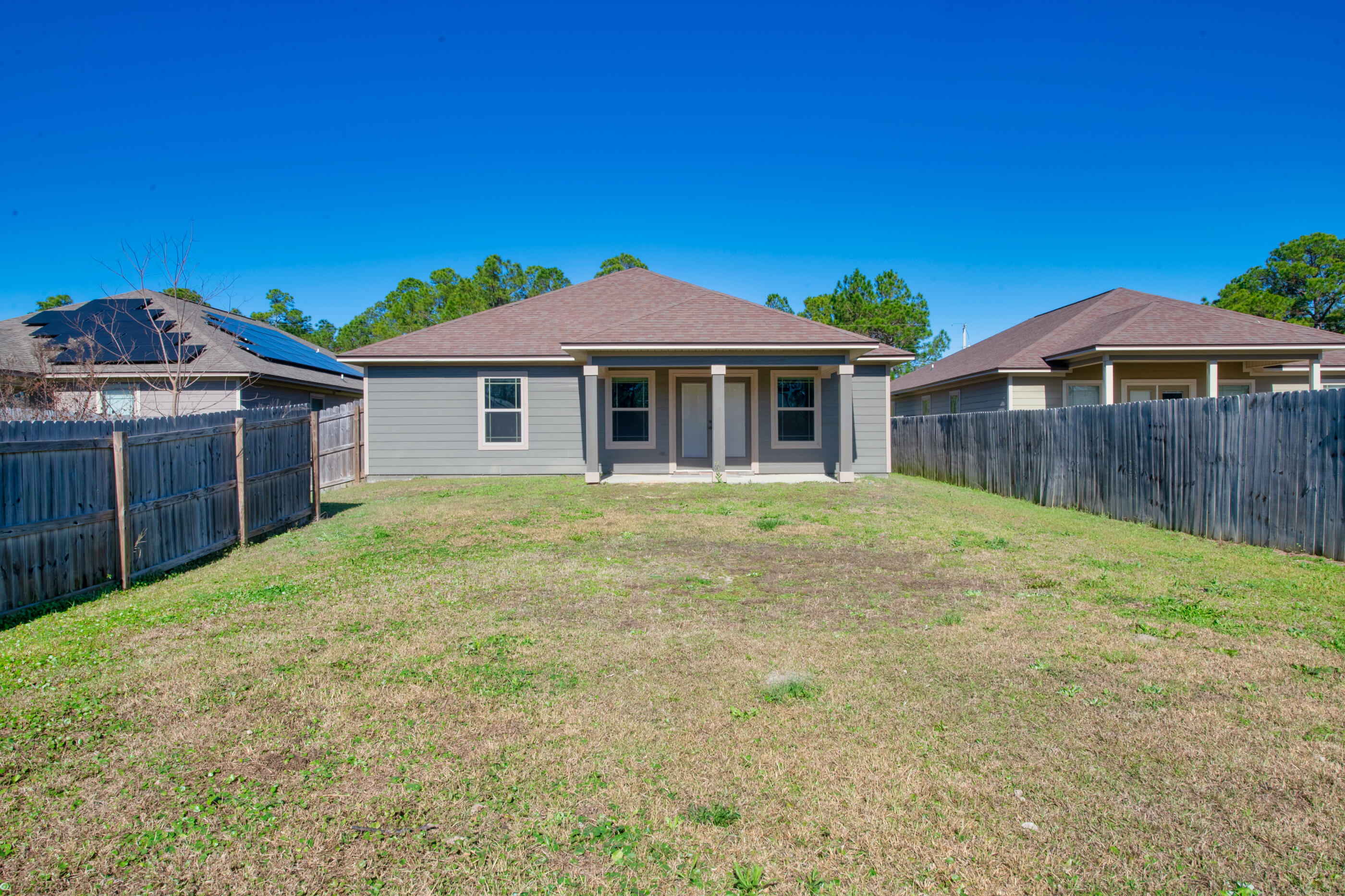 NAVARRE S/D 2ND ADDN - Residential