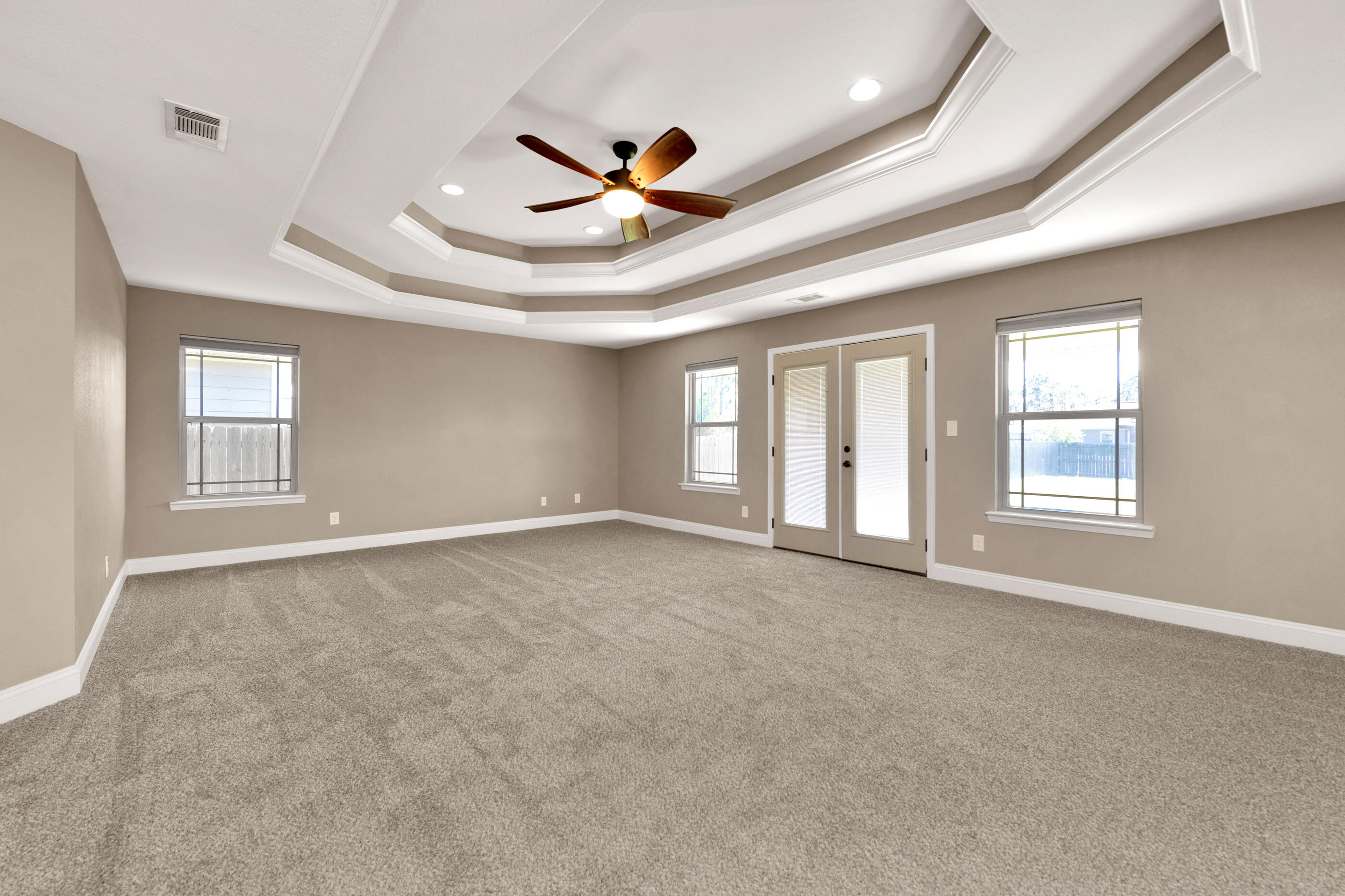 NAVARRE S/D 2ND ADDN - Residential