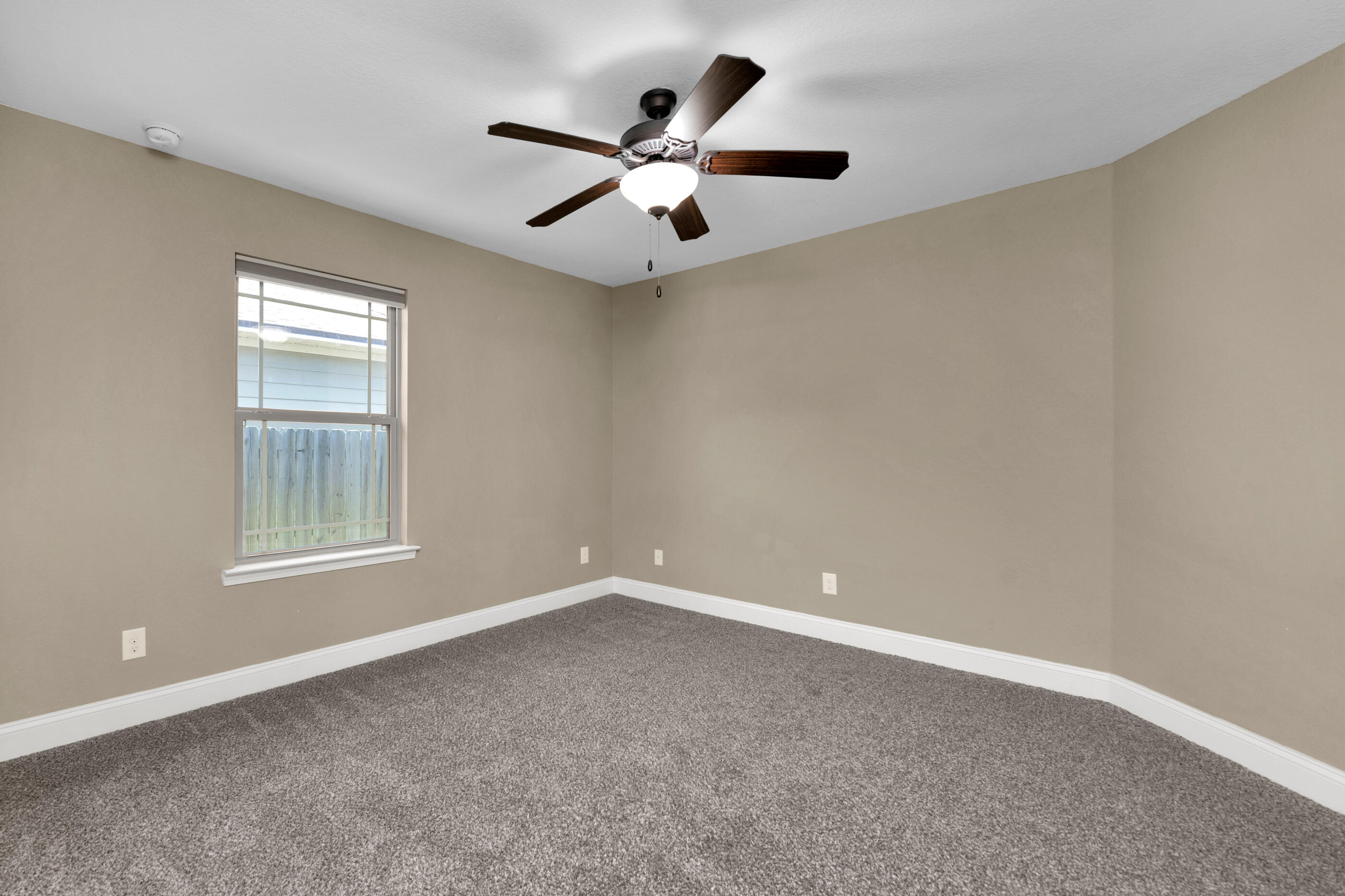 NAVARRE S/D 2ND ADDN - Residential