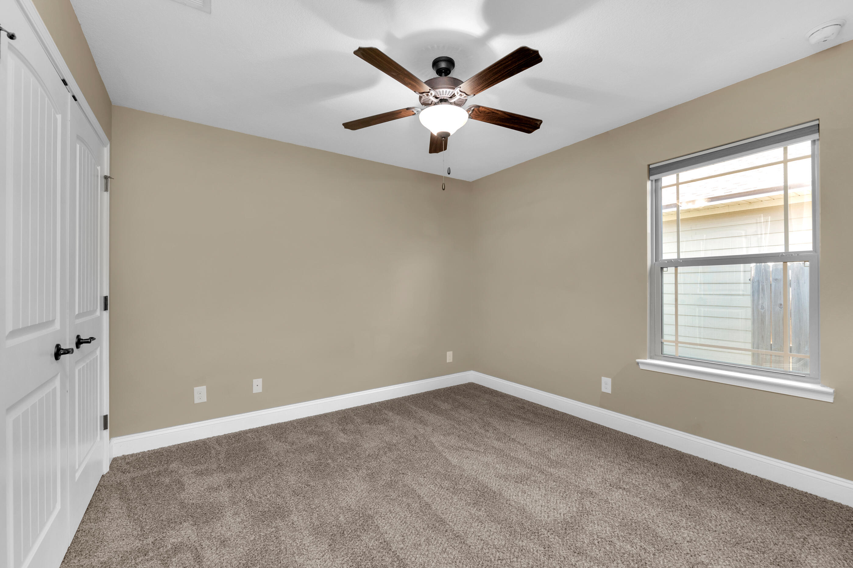 NAVARRE S/D 2ND ADDN - Residential