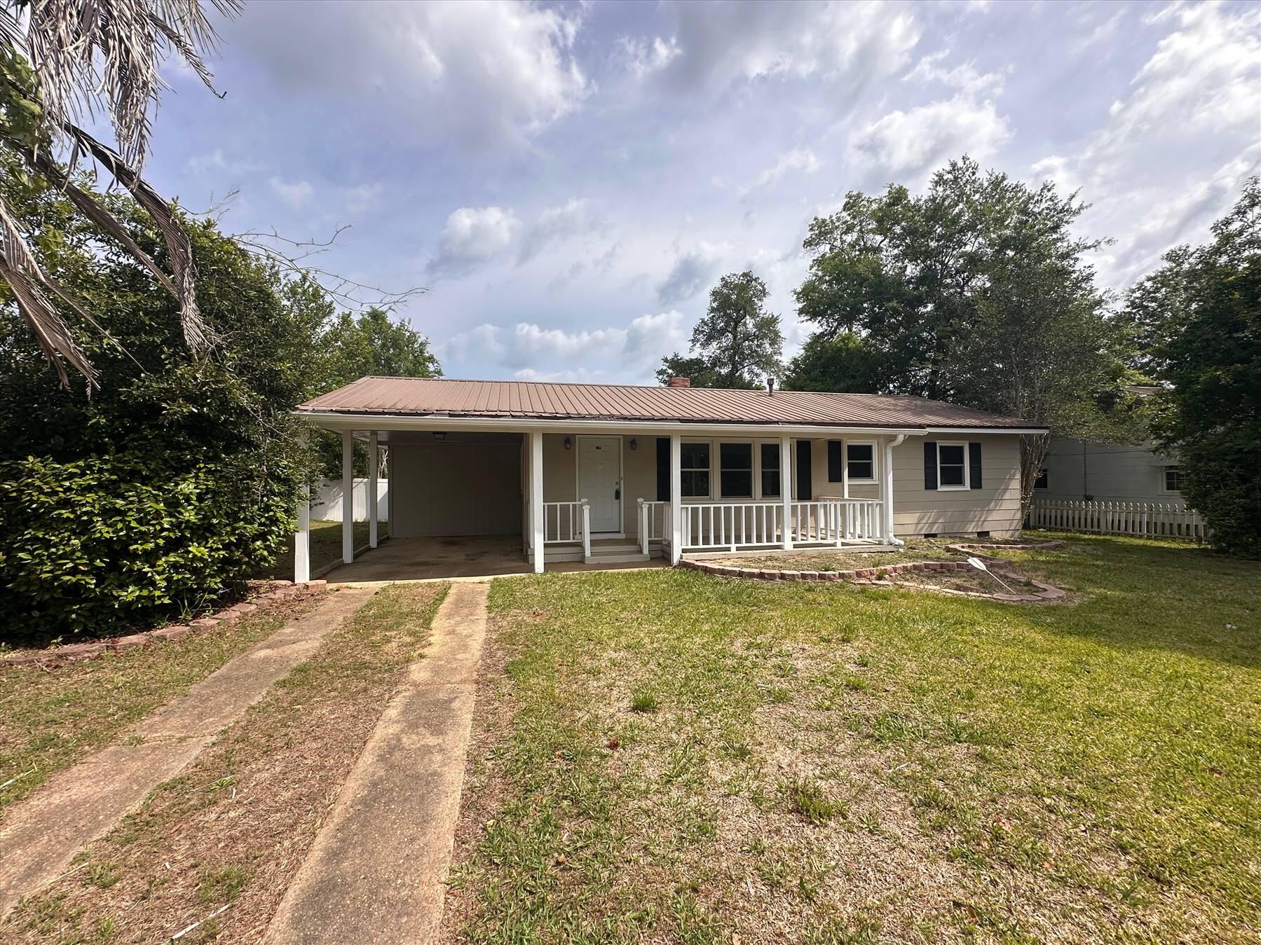 This beautifully updated 4-bedroom, 2-bath home in Marianna, FL offers the perfect blend of comfort, space, and convenience, featuring a brand new AC system and an oversized backyard ideal for entertaining, relaxing, or expanding. Set in a quiet, established neighborhood just minutes from schools, shopping, and I-10, the home boasts a bright open layout, spacious bedrooms, and plenty of room for your family to grow. Don't miss this turnkey property with endless potential
