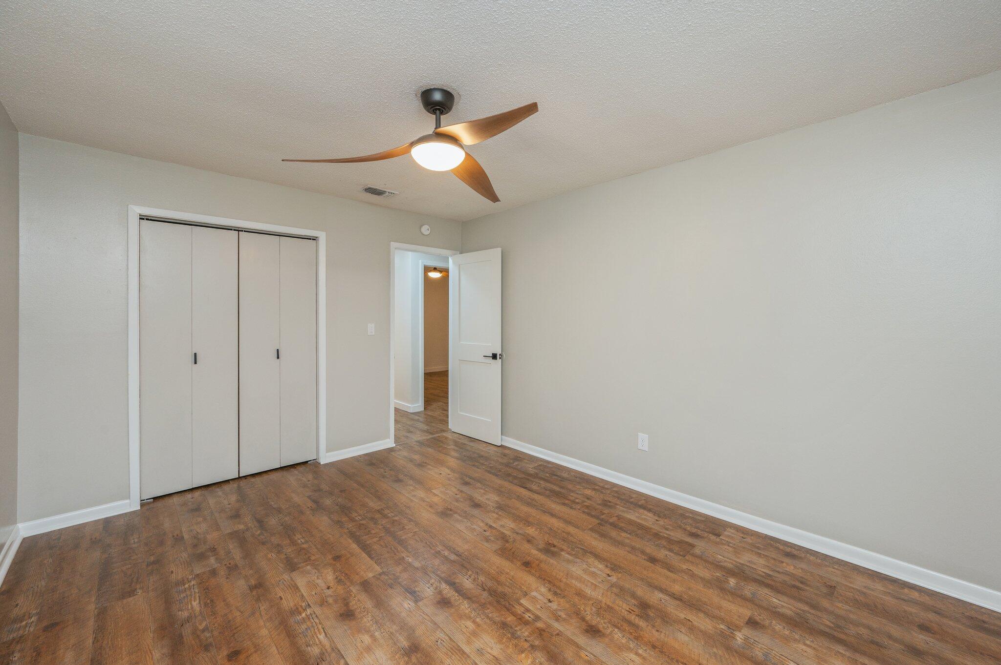 TANGLEWOOD S/D 1ST ADDN - Residential Lease