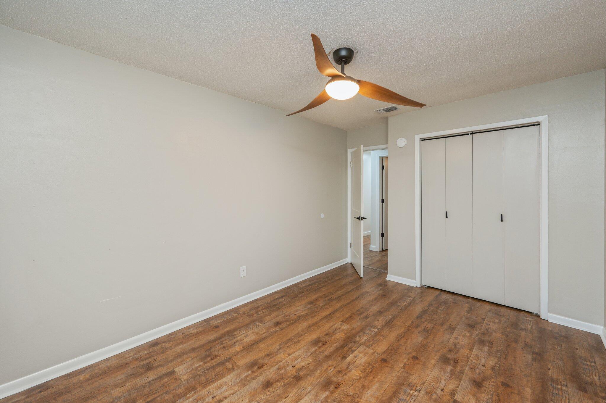 TANGLEWOOD S/D 1ST ADDN - Residential Lease