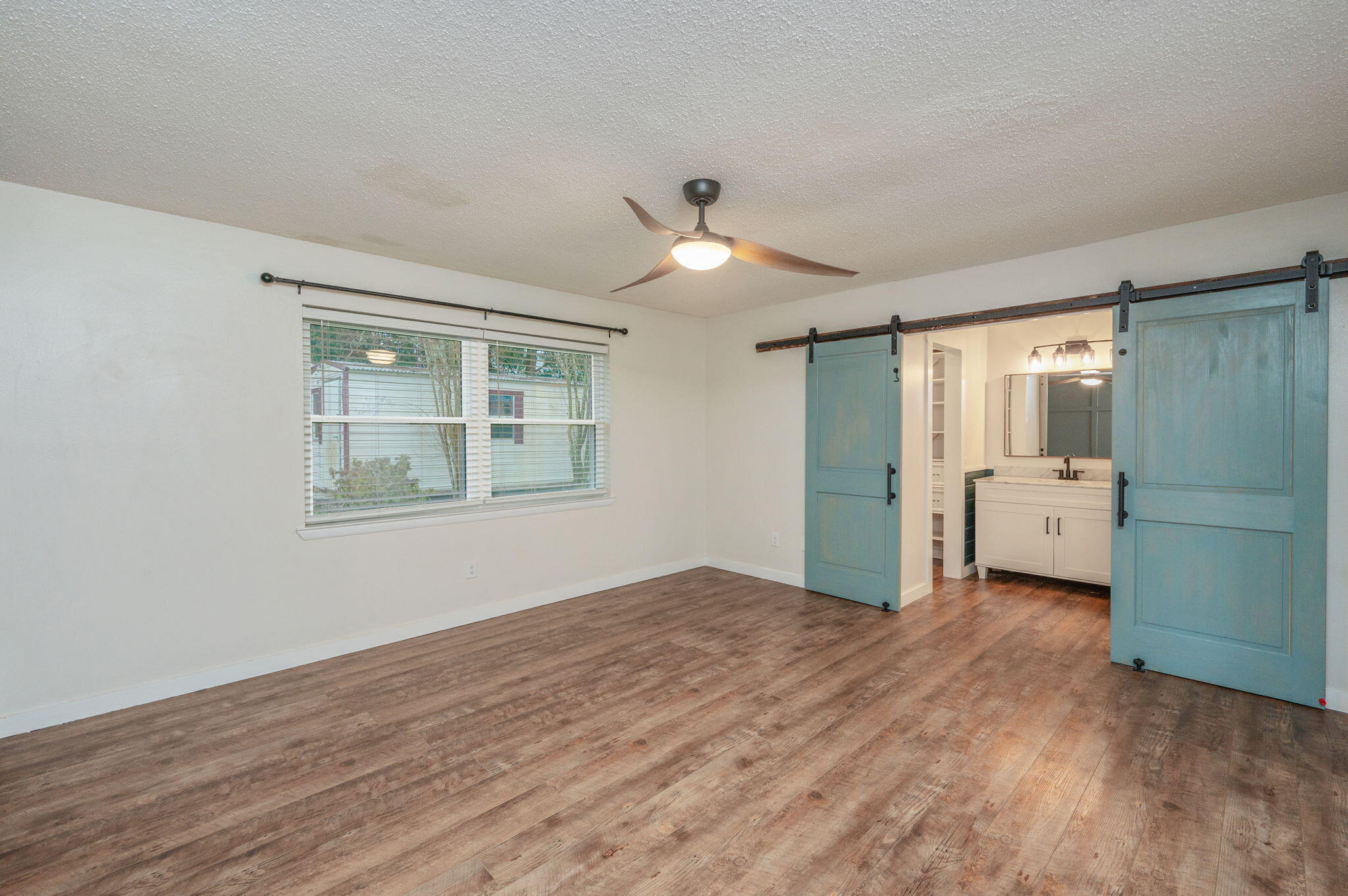 TANGLEWOOD S/D 1ST ADDN - Residential Lease