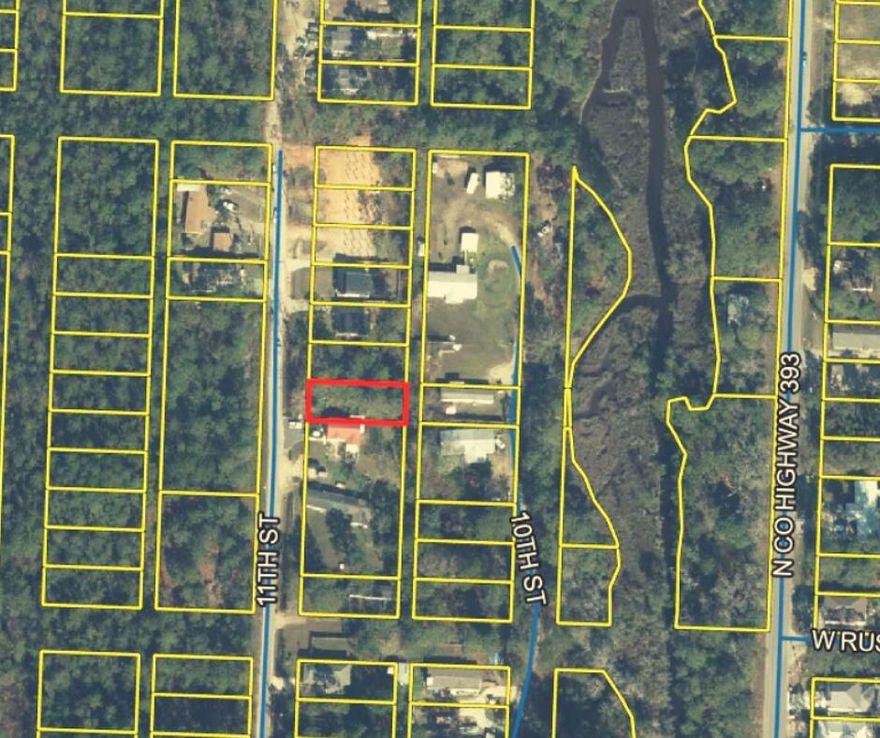 Do you want to live close to the beach...here is your chance! This lot is close to the beach, shops and restaurants. Great location, and it is priced right to build your dream home. Call for more information.