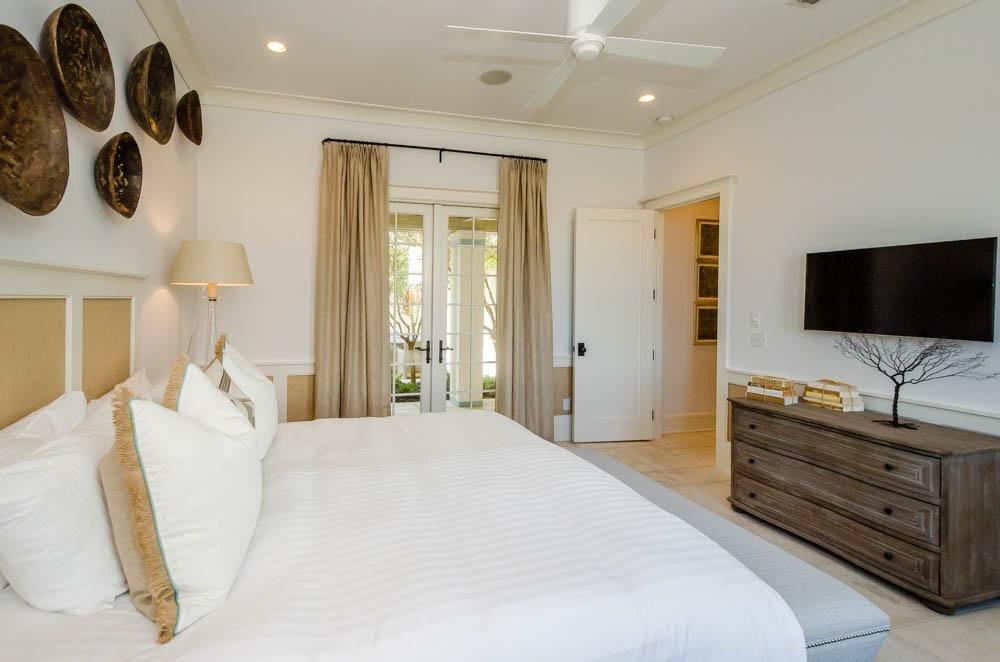 ALYS BEACH - Residential