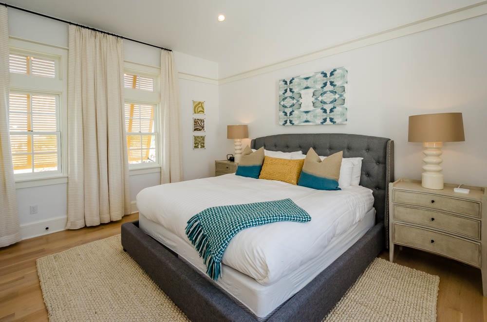 ALYS BEACH - Residential