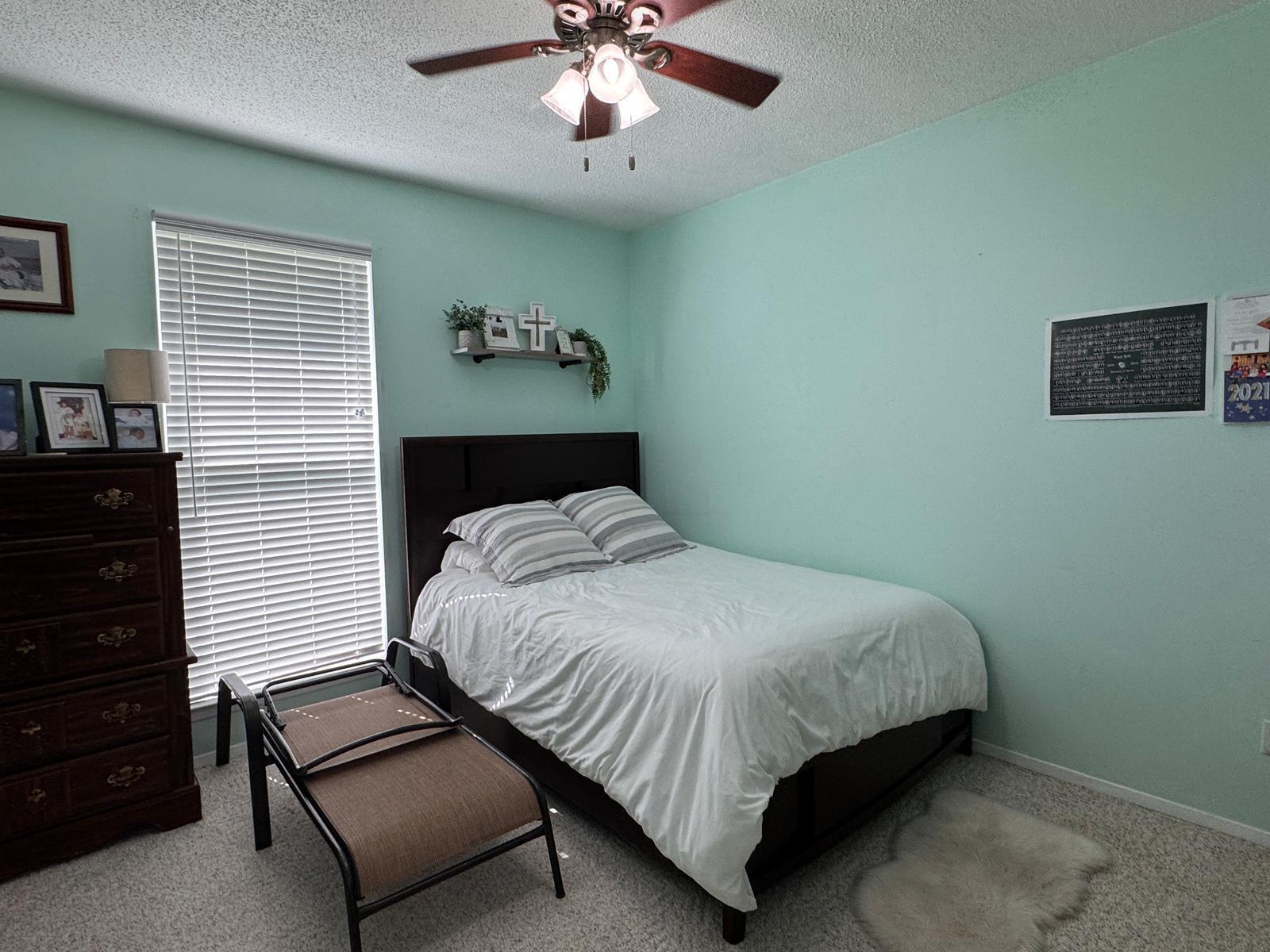 ROCKY BAYOU COUNTRY CLUB ESTATES 7 - Residential Lease