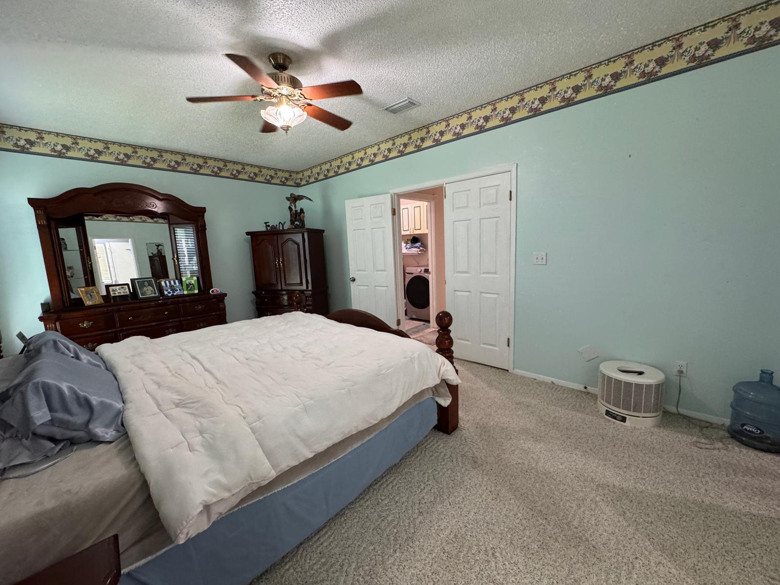 ROCKY BAYOU COUNTRY CLUB ESTATES 7 - Residential Lease