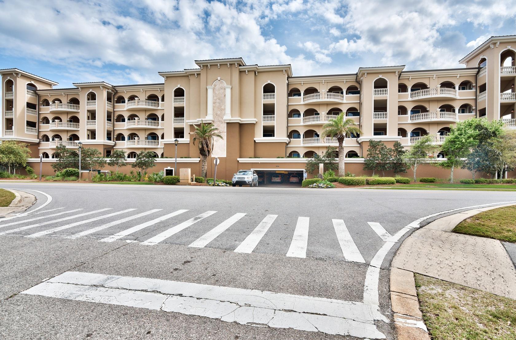 VILLA COYABA - Residential