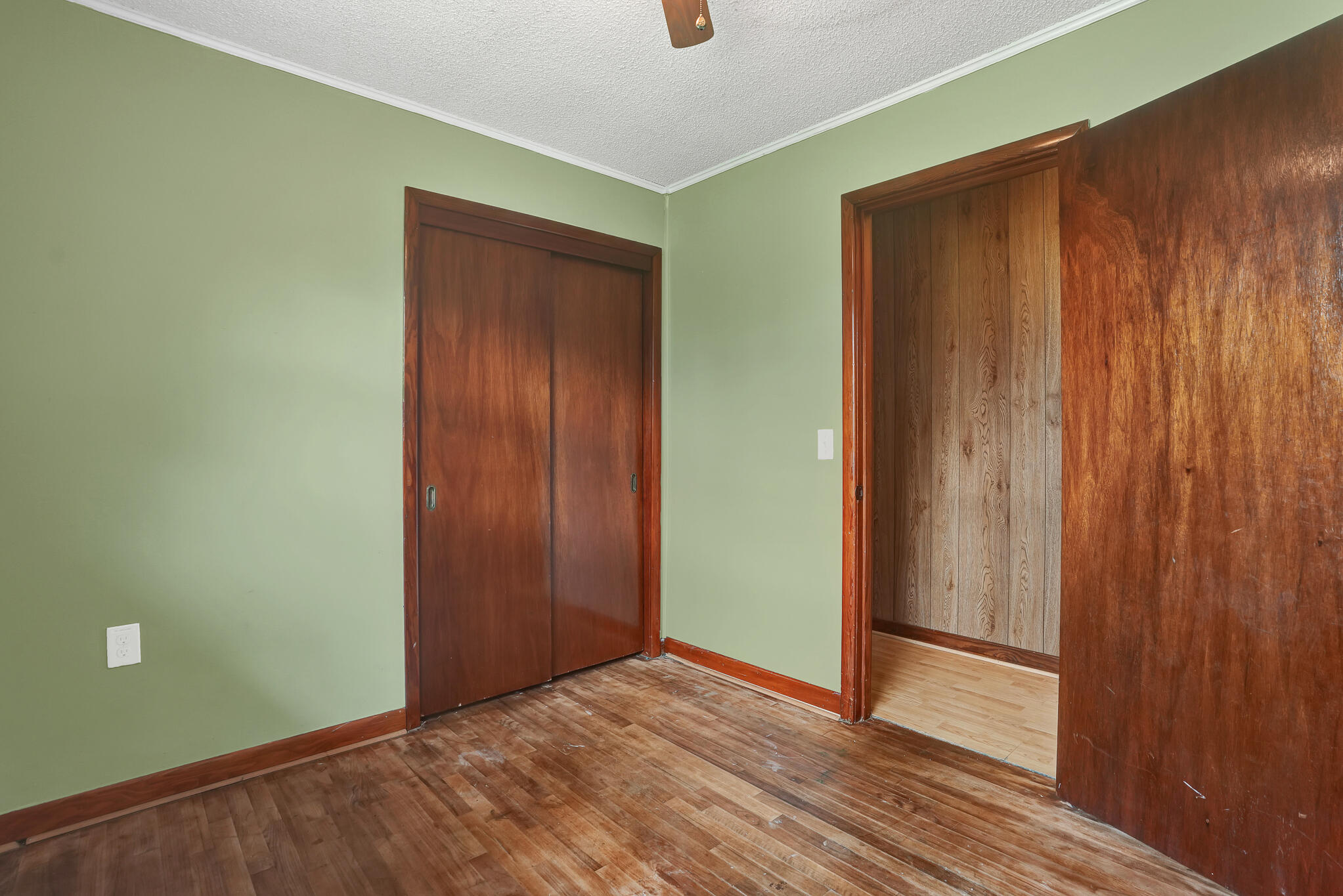 NO RECORDED SUBDIVISION - Residential