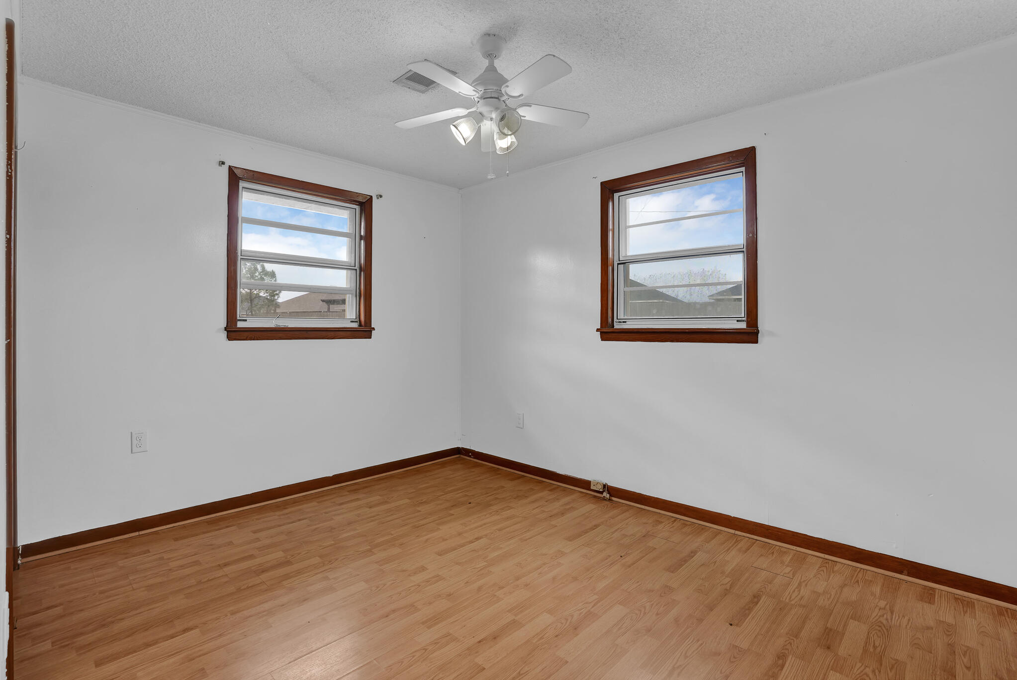 NO RECORDED SUBDIVISION - Residential