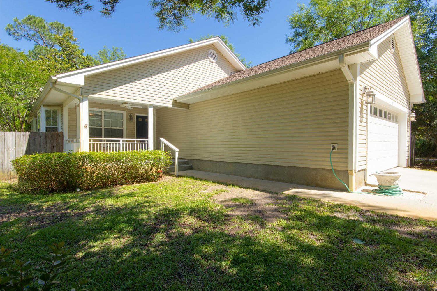 TURQUOISE BEACH 2ND ADDN - Residential