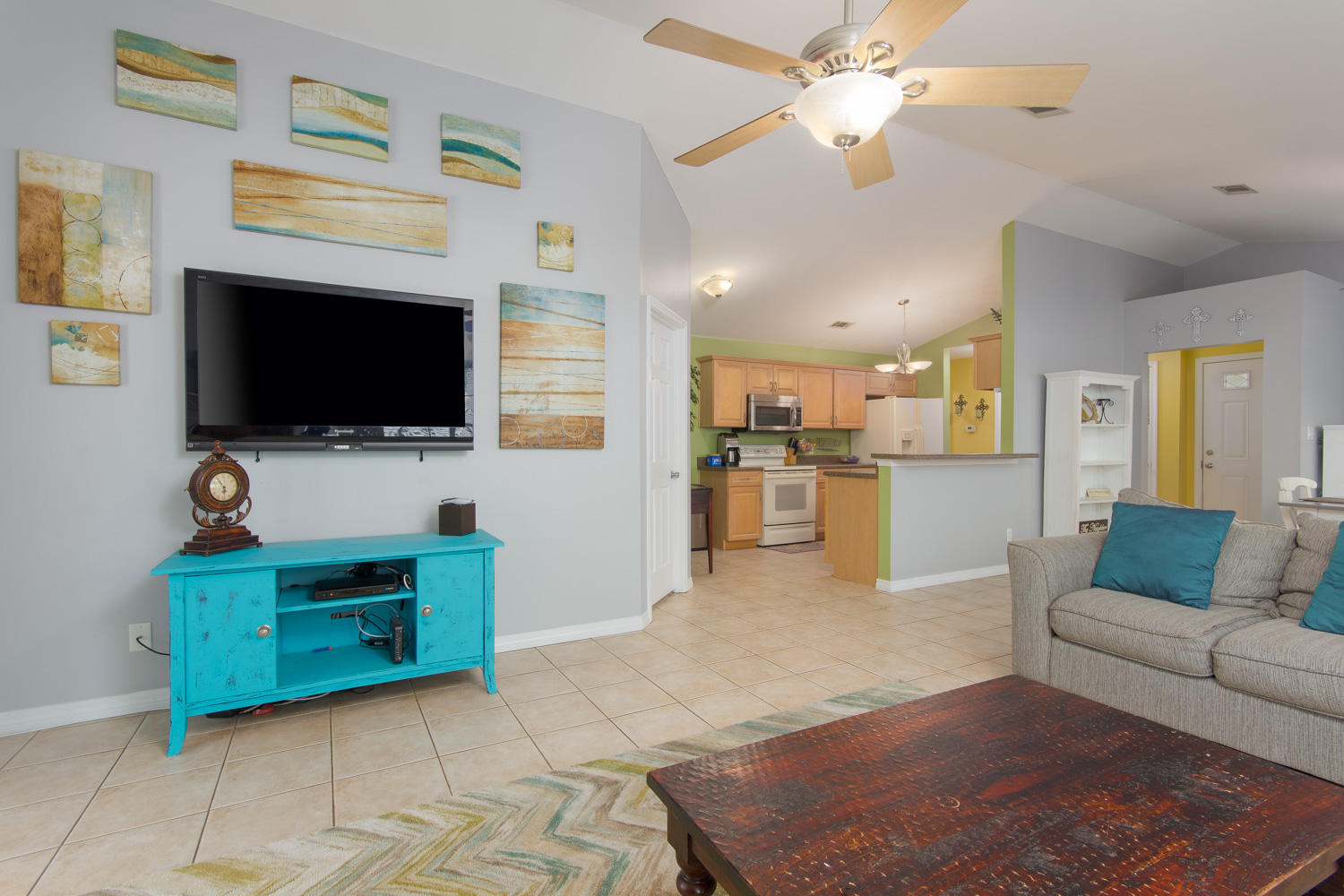 TURQUOISE BEACH 2ND ADDN - Residential