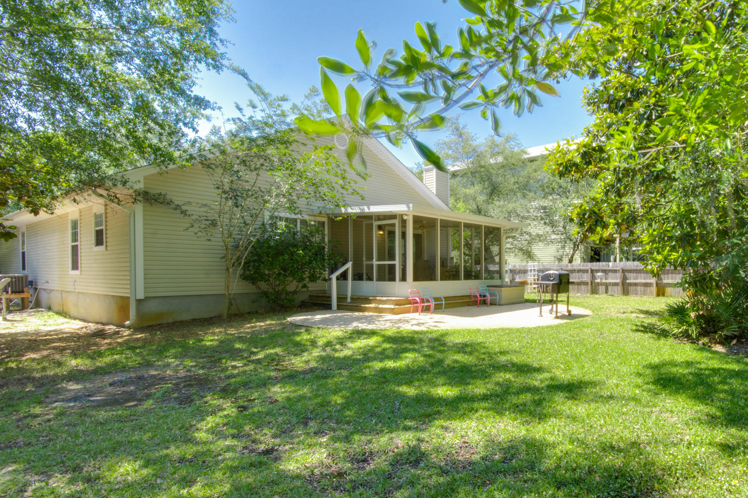 TURQUOISE BEACH 2ND ADDN - Residential