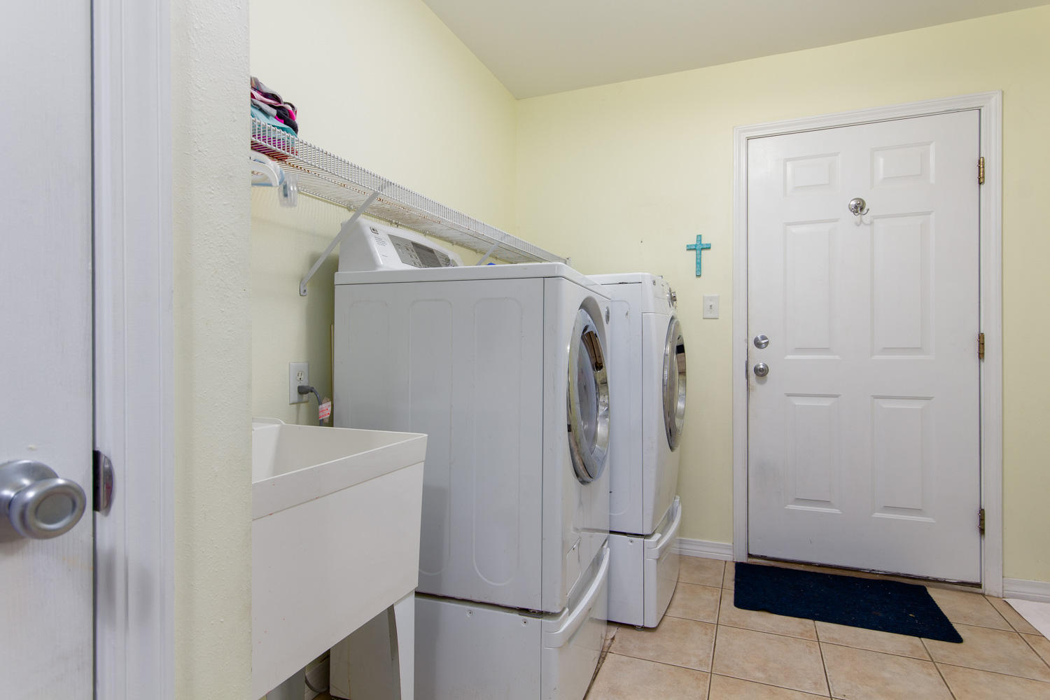 TURQUOISE BEACH 2ND ADDN - Residential