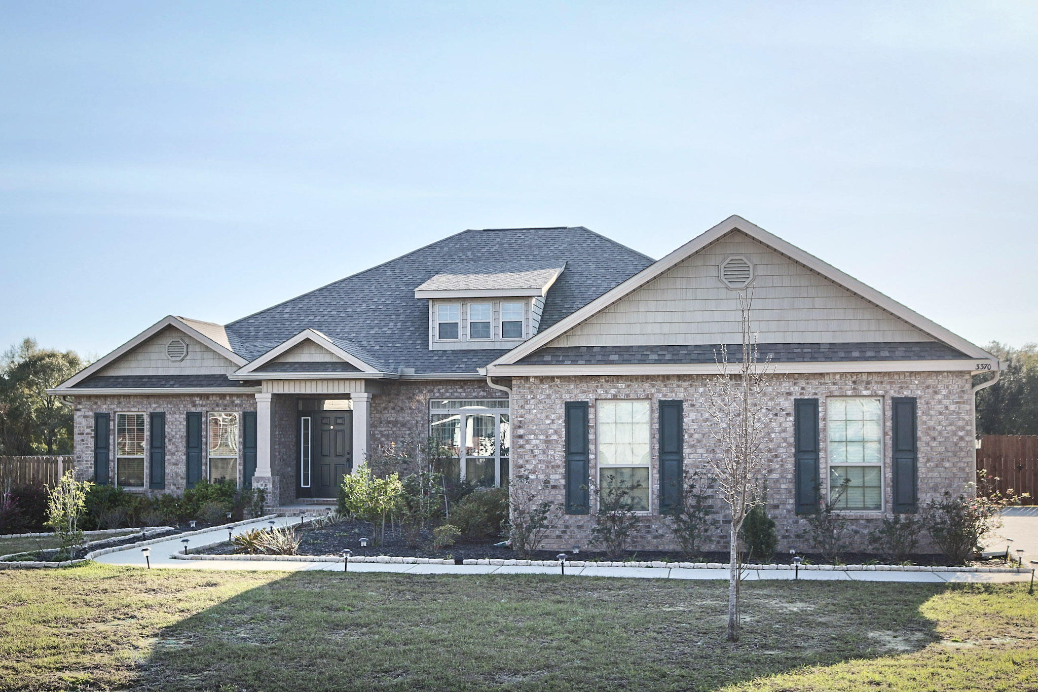 BROWNSTONE MANOR - Residential