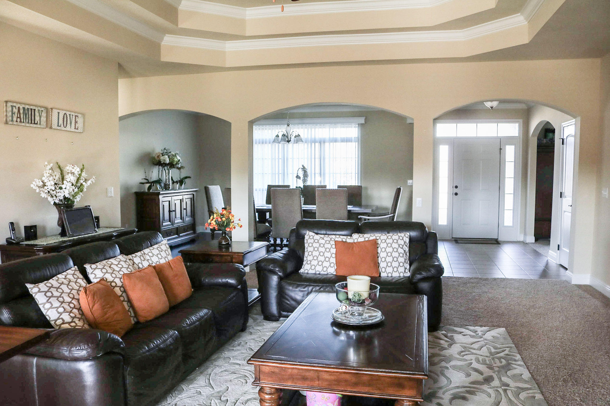 BROWNSTONE MANOR - Residential