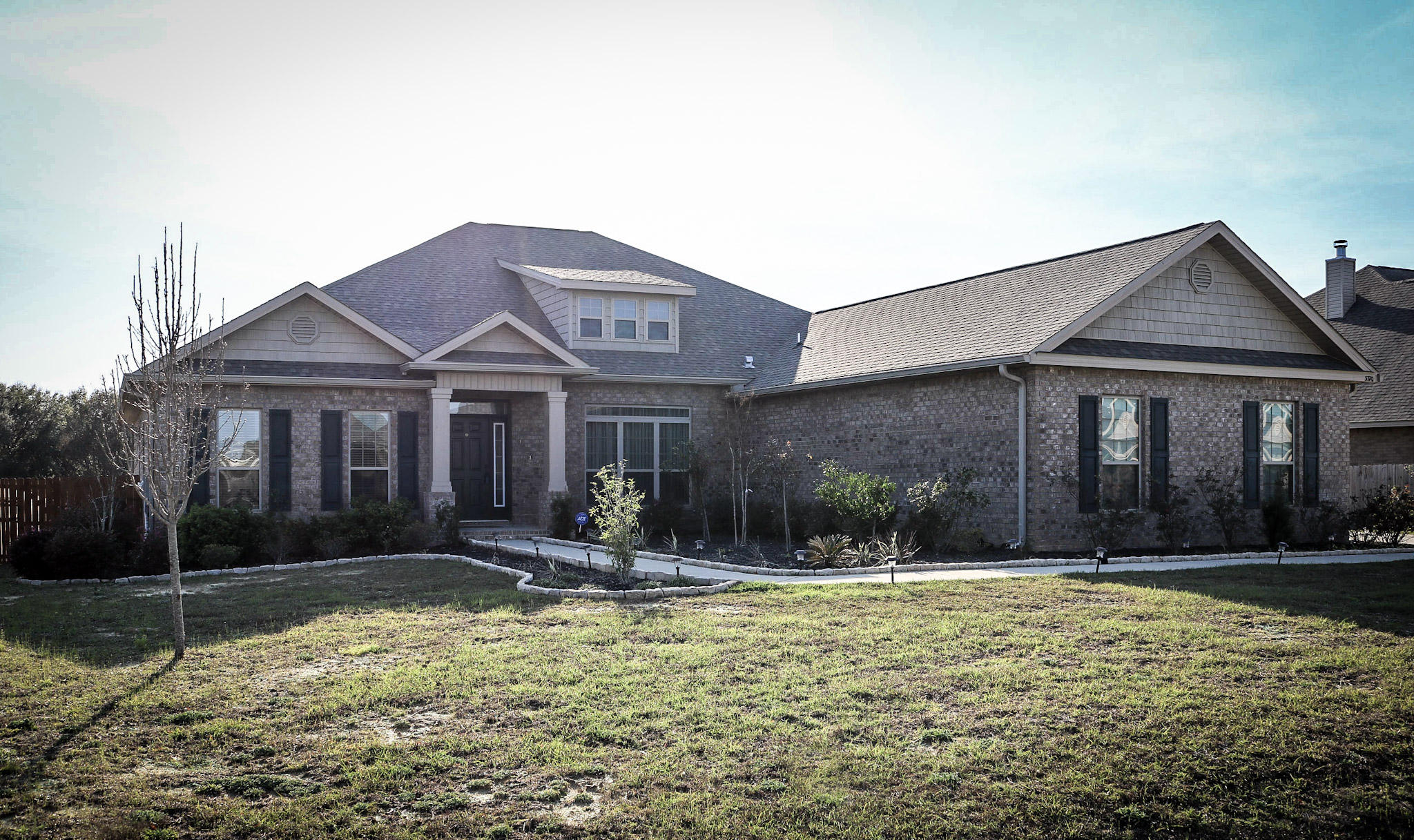 BROWNSTONE MANOR - Residential