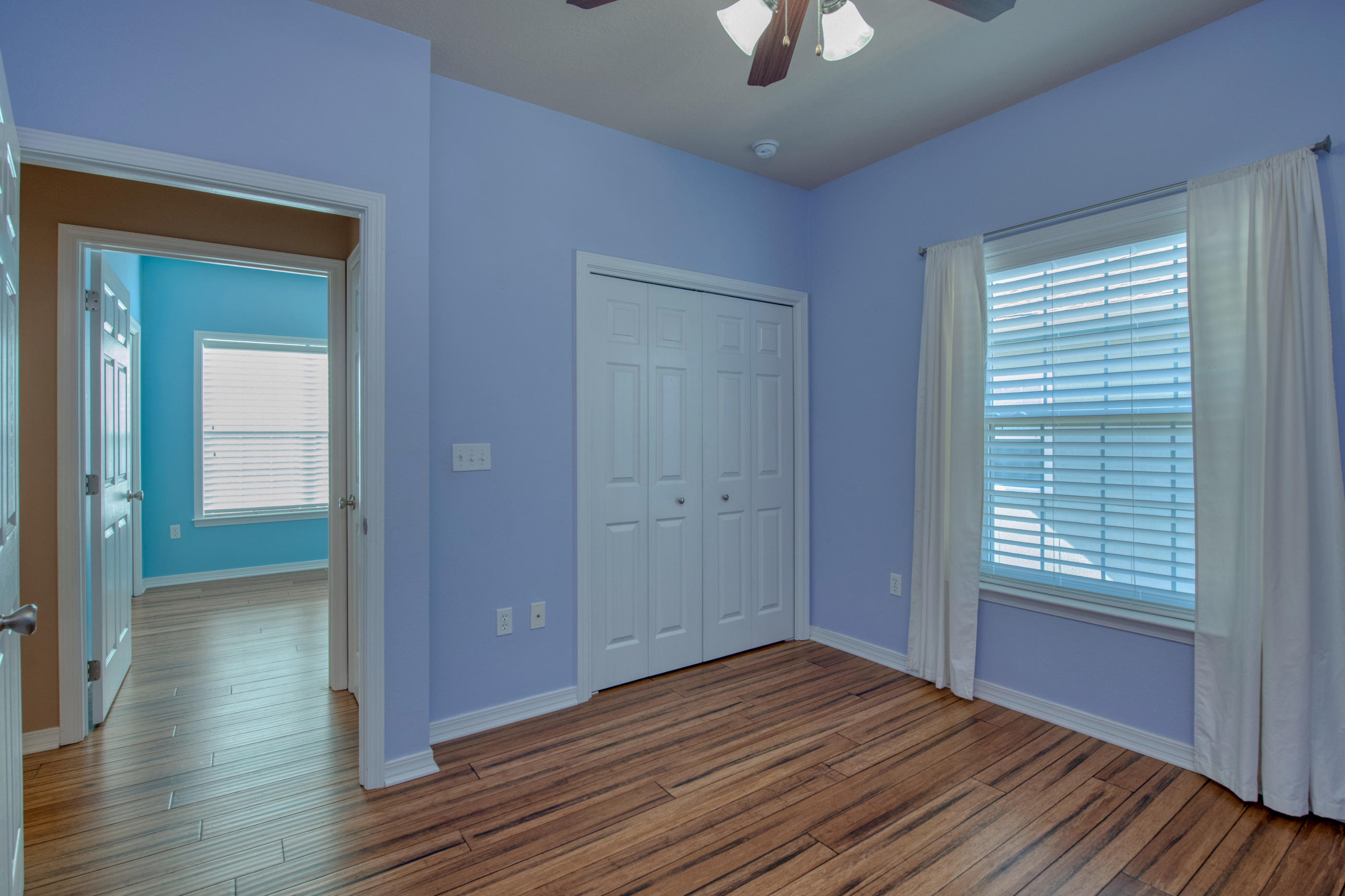 MERIDIAN SQUARE T/H - Residential