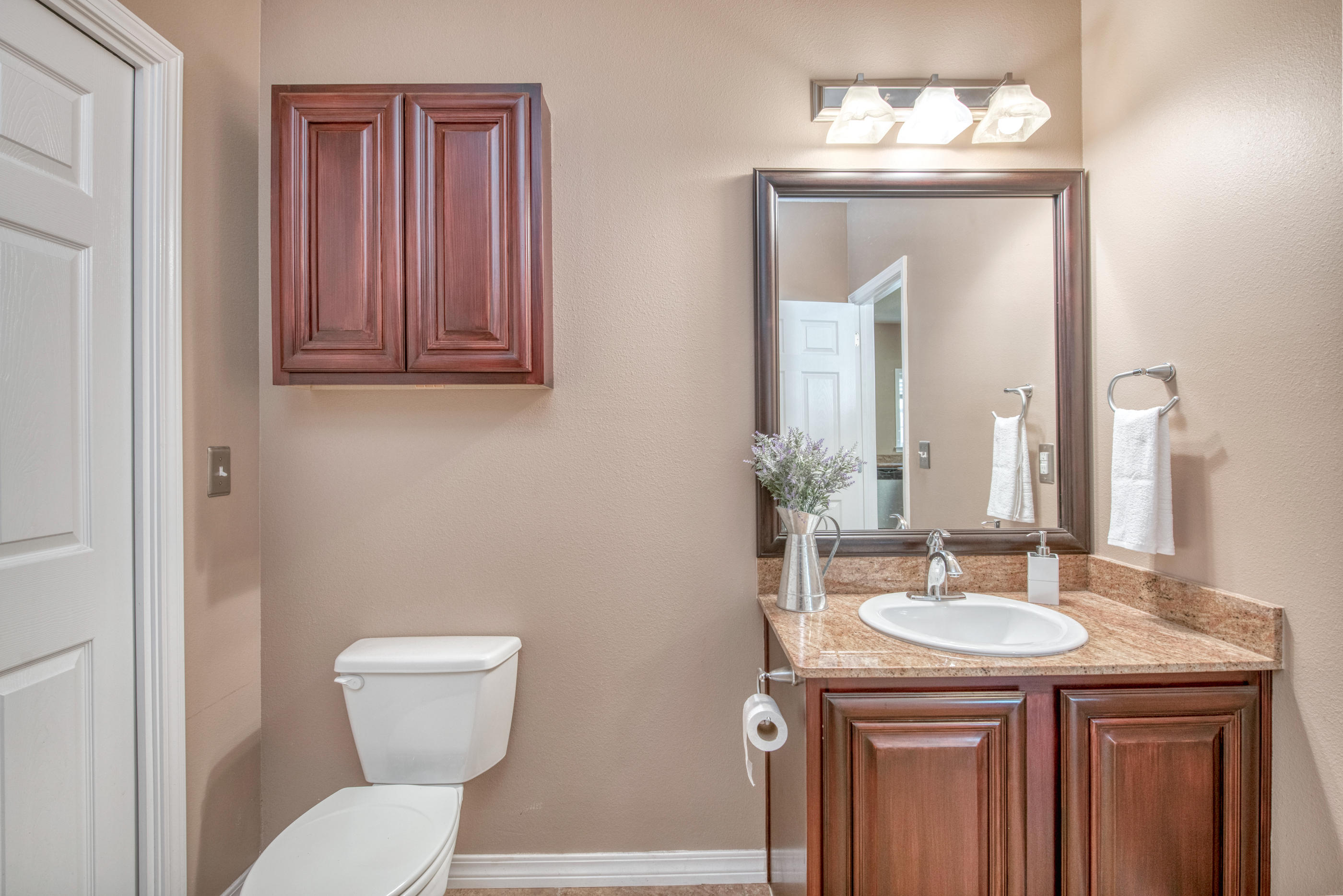 MERIDIAN SQUARE T/H - Residential