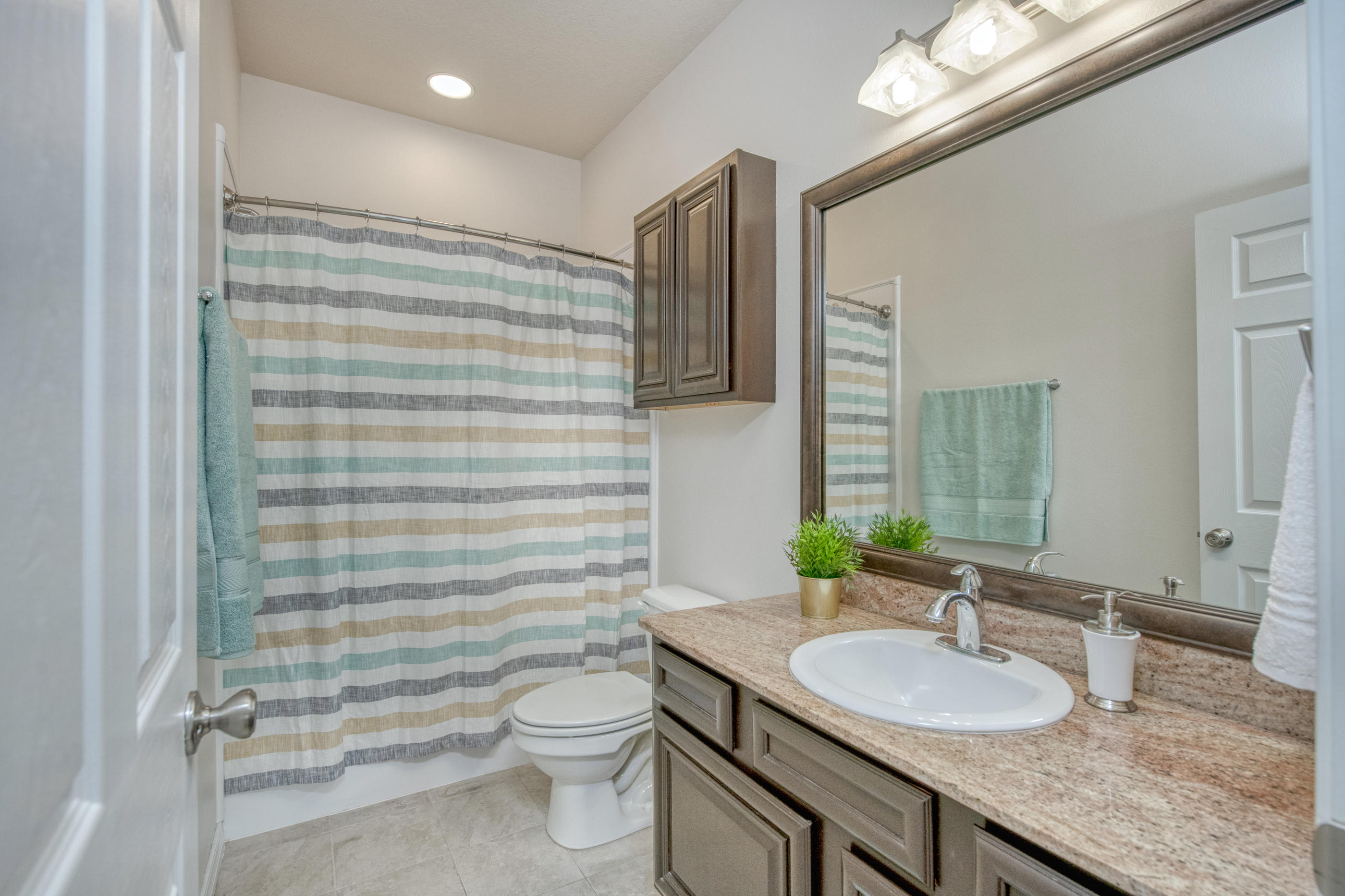 MERIDIAN SQUARE T/H - Residential