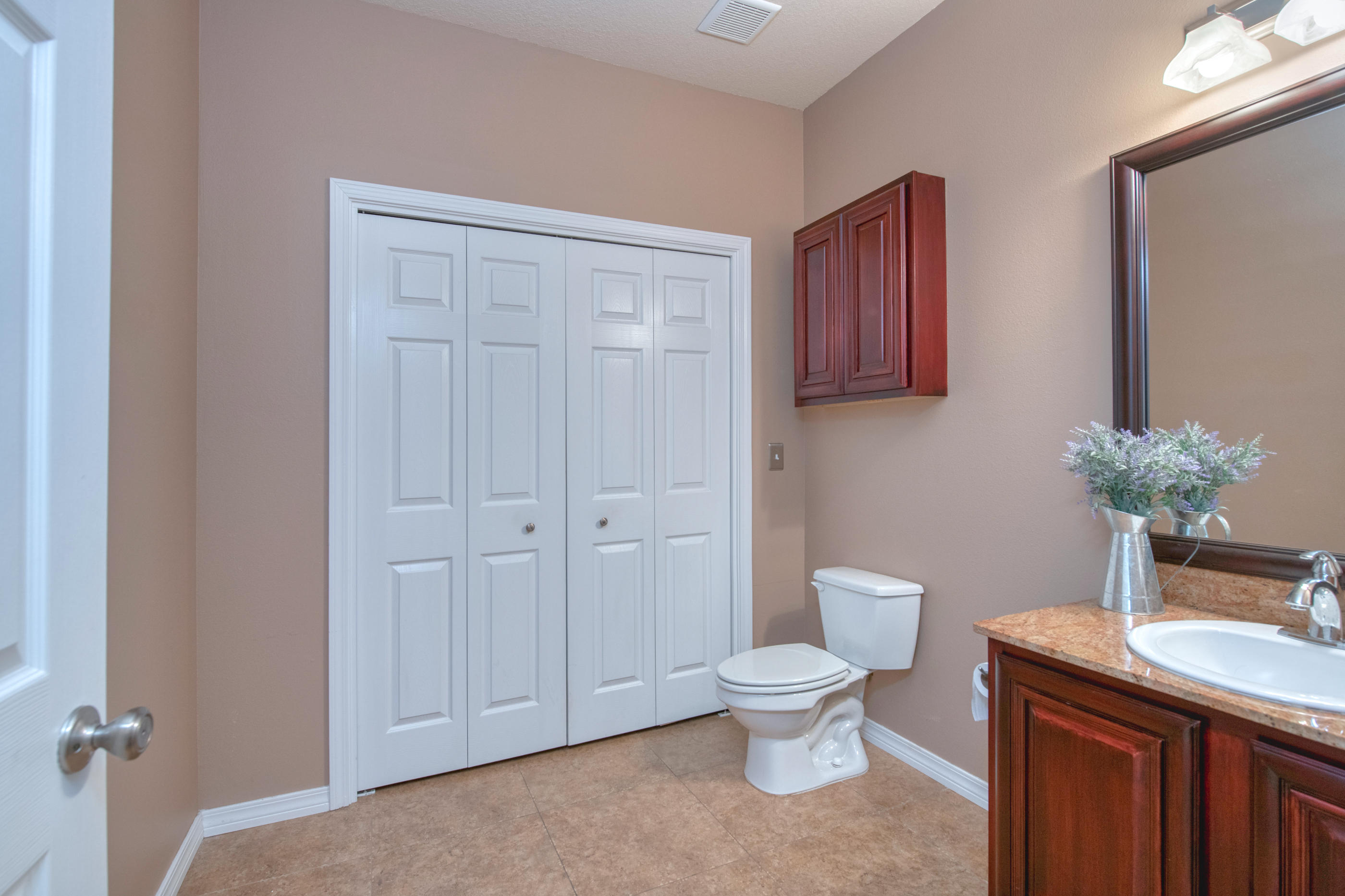 MERIDIAN SQUARE T/H - Residential