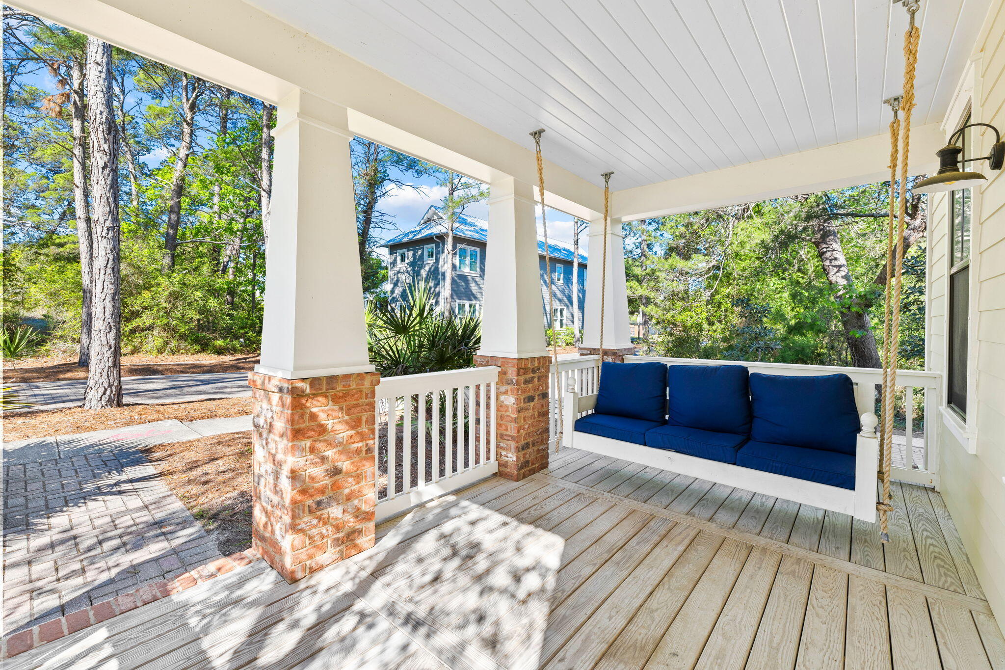 FOREST LAKES - Residential