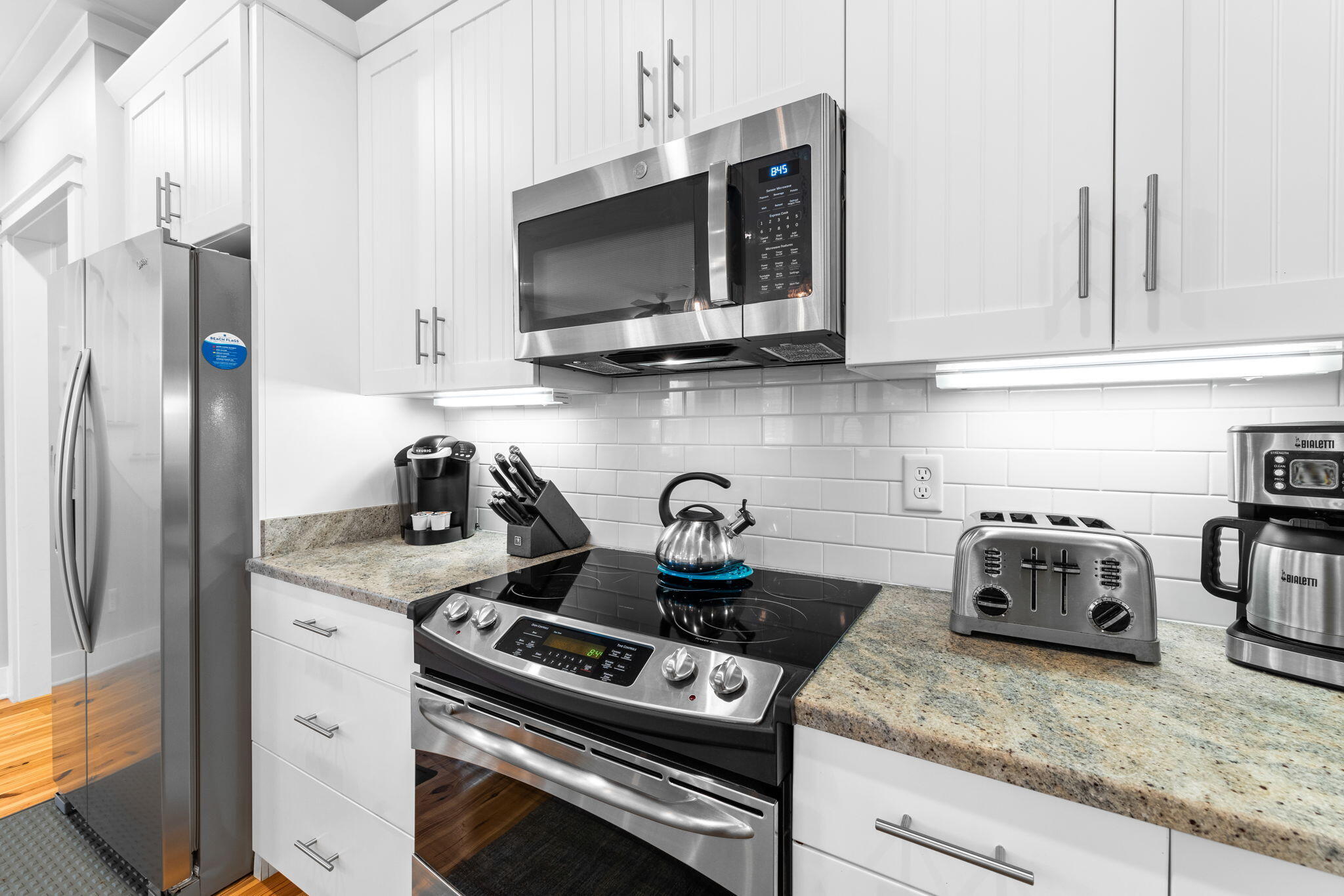 FOREST LAKES - Residential